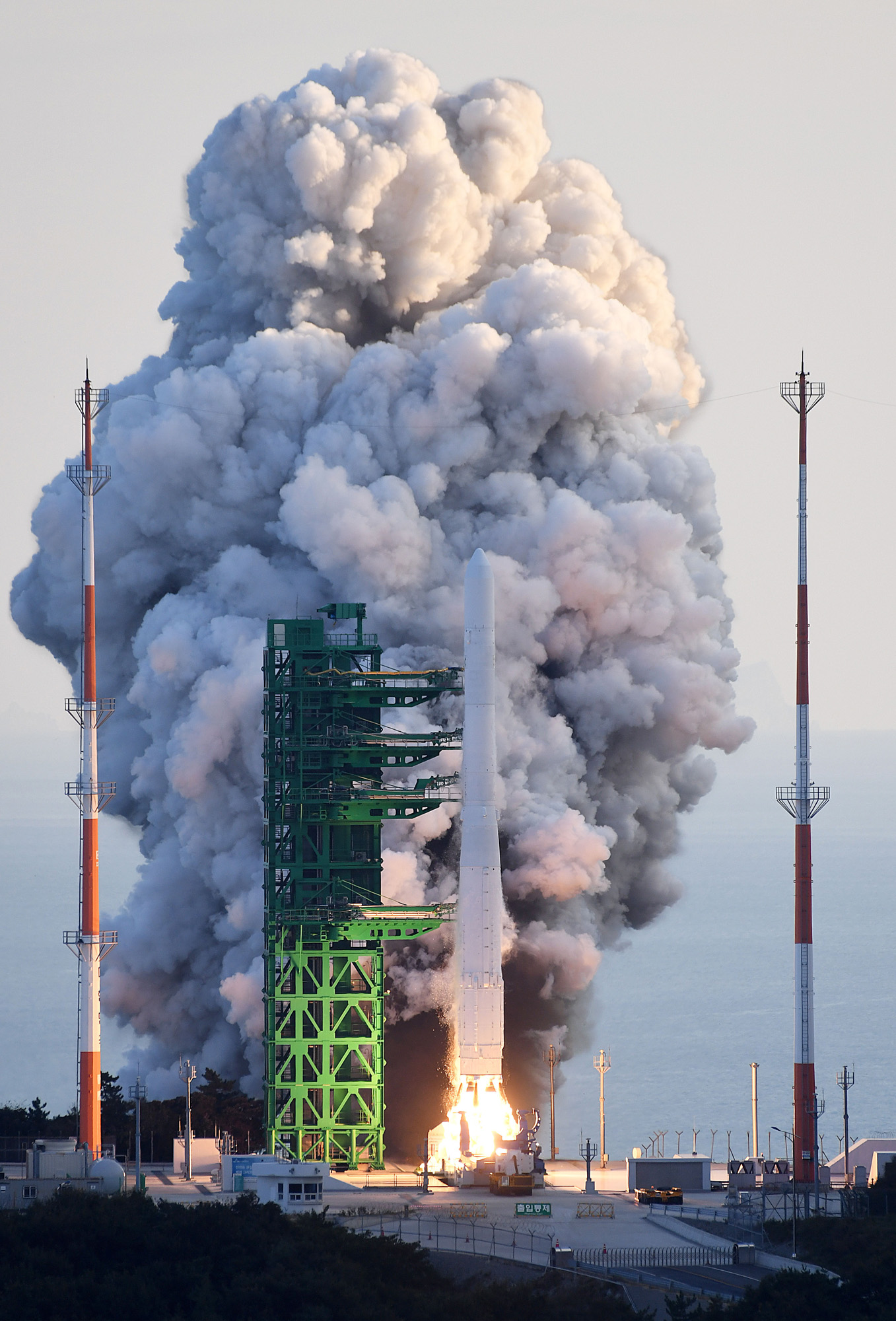 누리호;나로호;로켓;우주선;발사체;위성;한국형인공위성