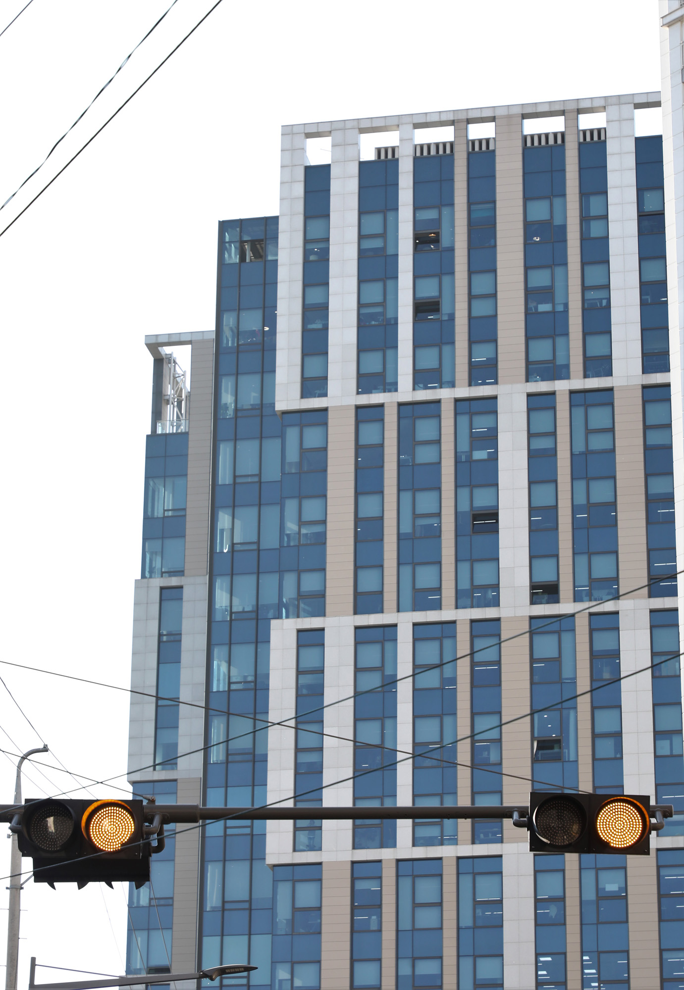 경제;건물;요기요