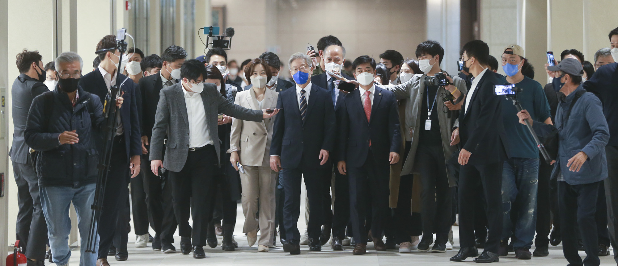 정치;정당;더불어민주당;이재명;대선후보;한국거래소