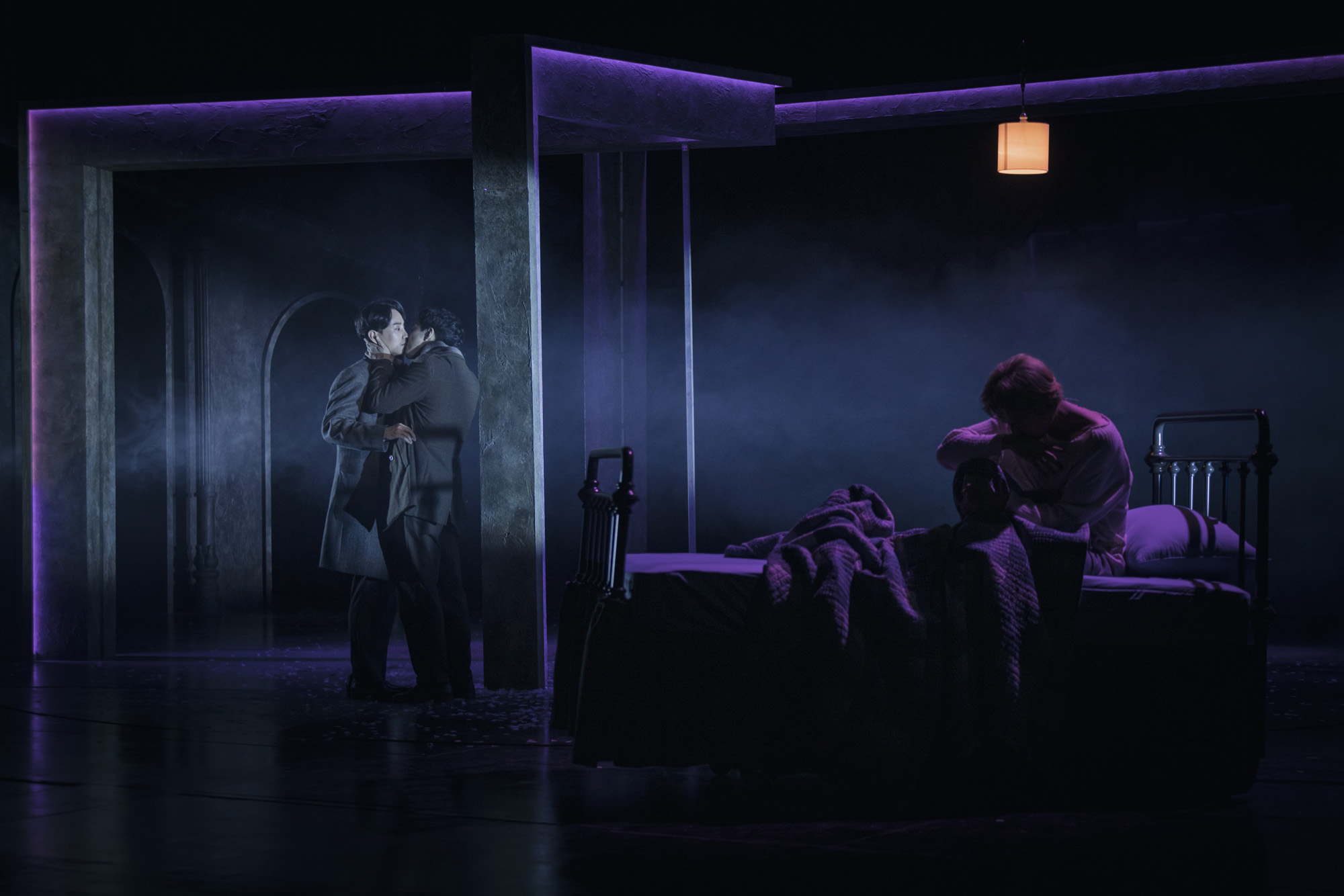 문화;예술;연극;엔젤스인아메리카;성소수자;국립극단;토니커쉬너