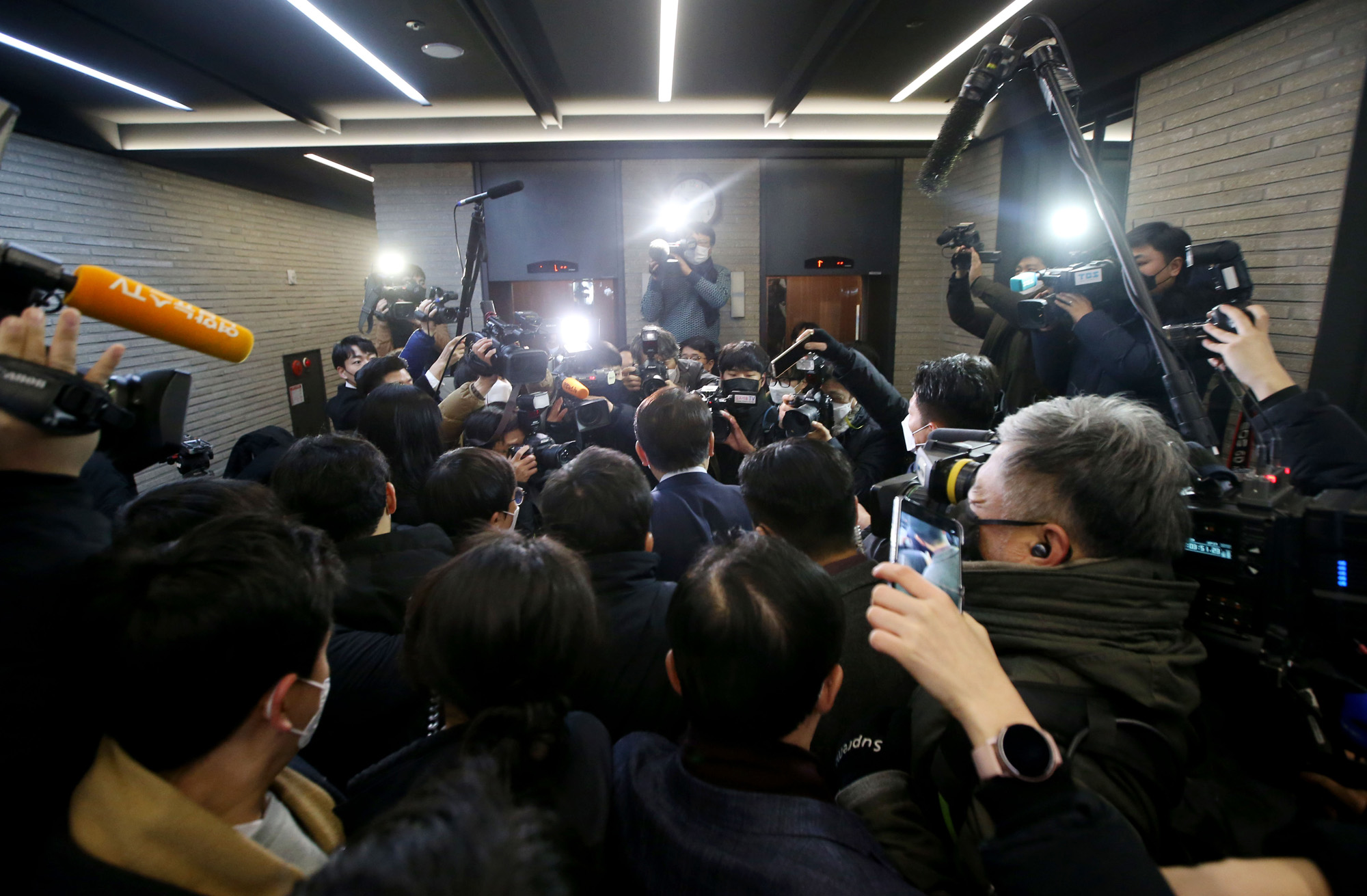 정치;정당;국민의힘;윤석열;대선후보;당사;출근