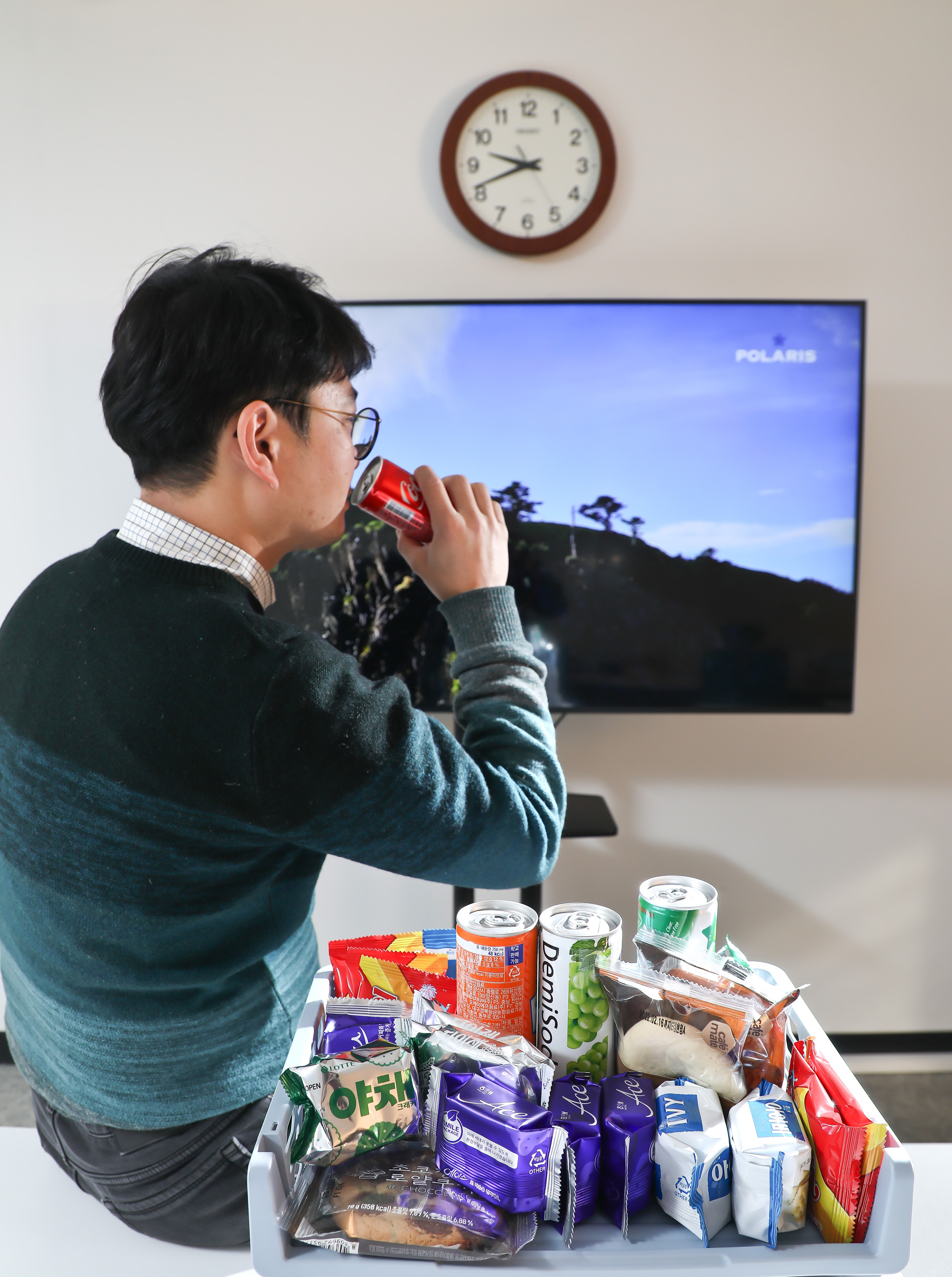 콜레스테롤 HDL TV 빵 과자 음료