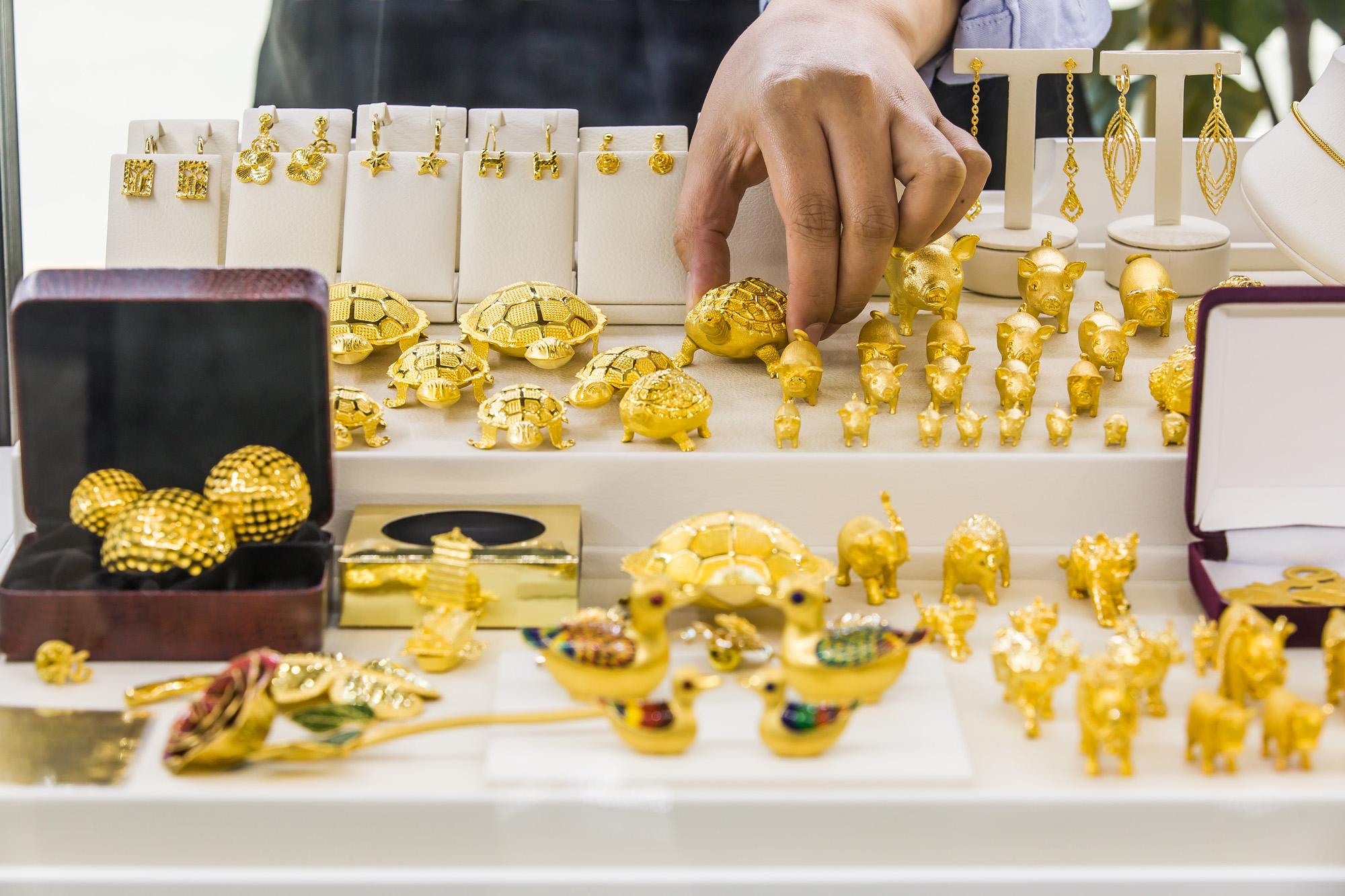 경제;금융;전쟁;러시아;우크라이나;우크라이나전쟁속쩐의전쟁;금시세;한국금거래소;골드바