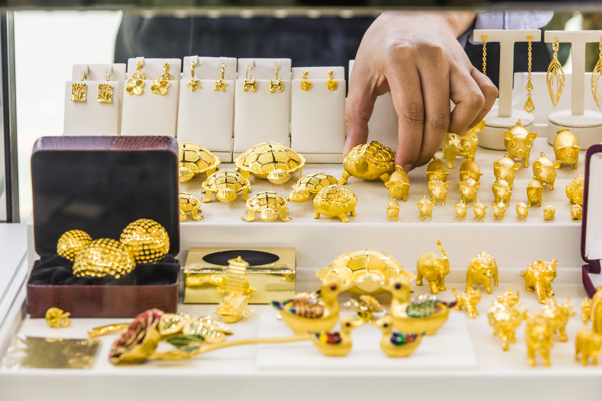 경제;금융;전쟁;러시아;우크라이나;우크라이나전쟁속쩐의전쟁;금시세;한국금거래소;골드바