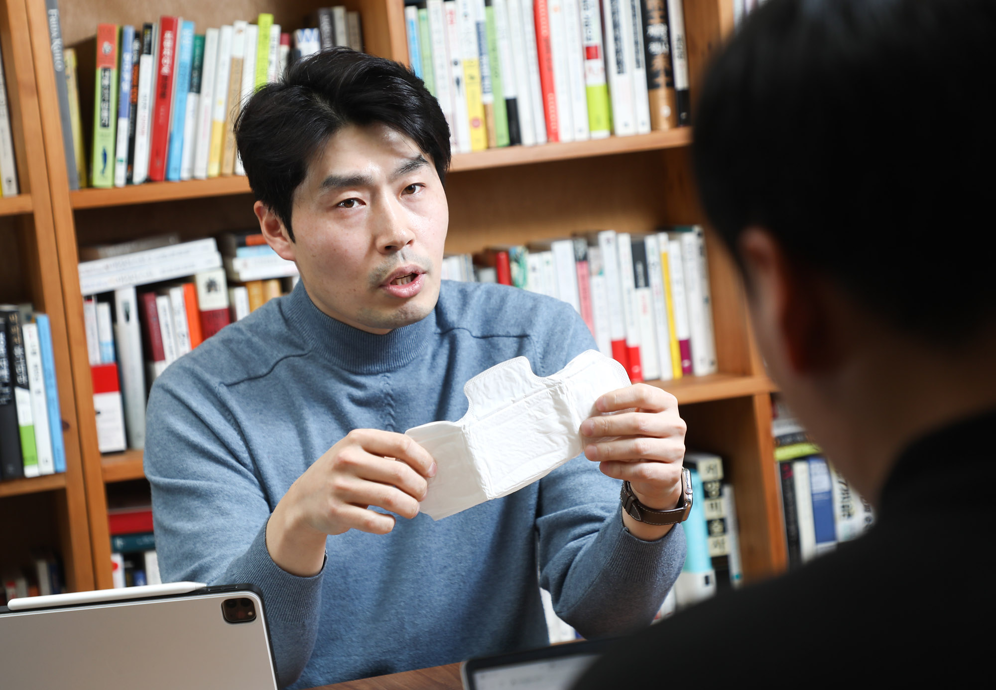 허그몬;전정훈;생리대;허그미