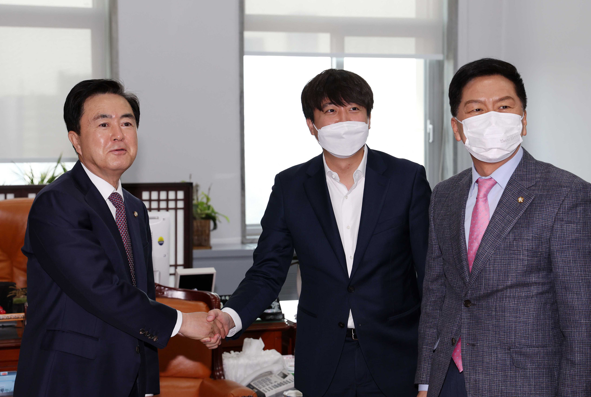 정치;국민의힘;이준석;김기현;김태흠