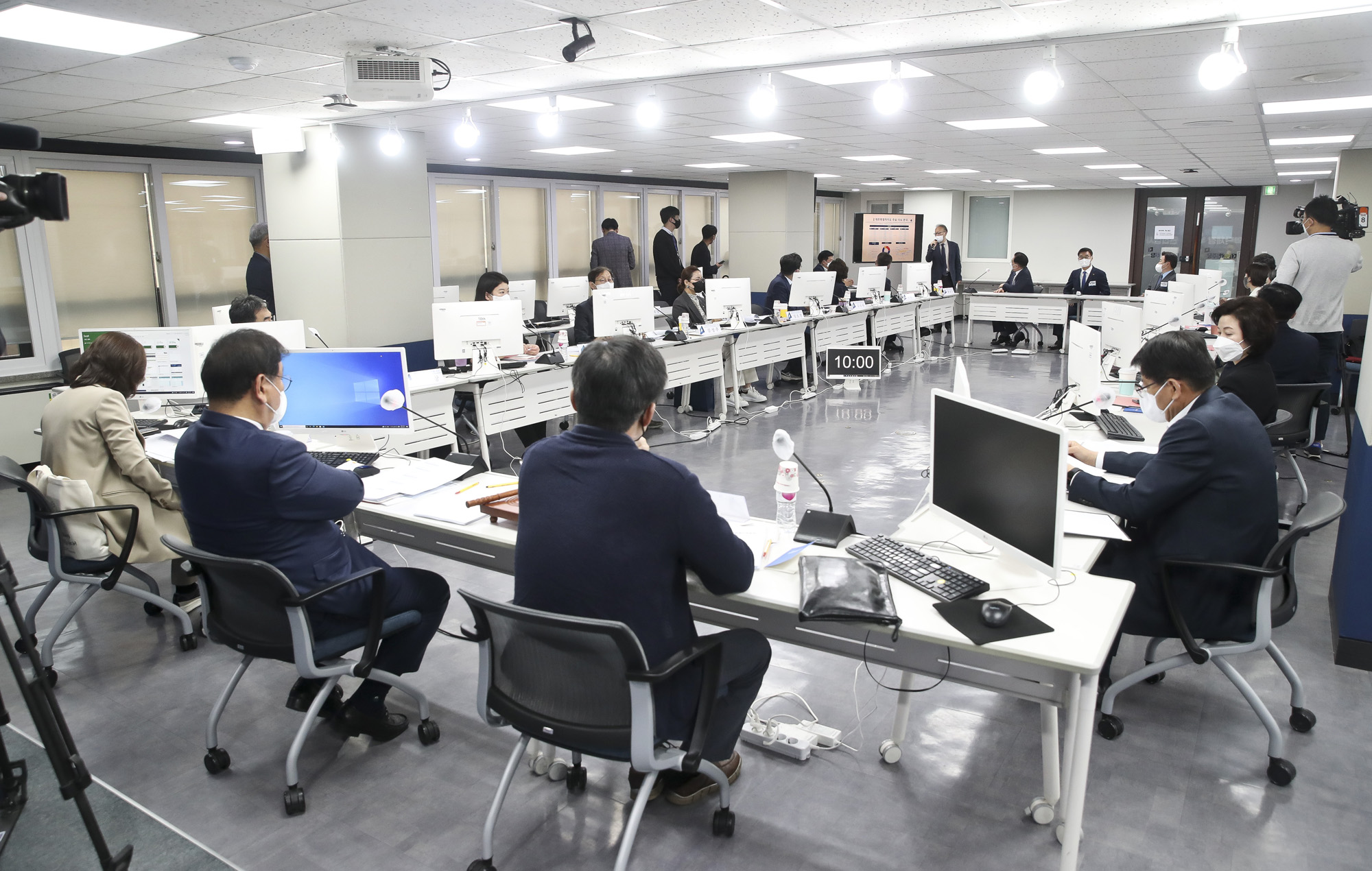 정치;더불어민주당;광역단체장 후보;면접;AI