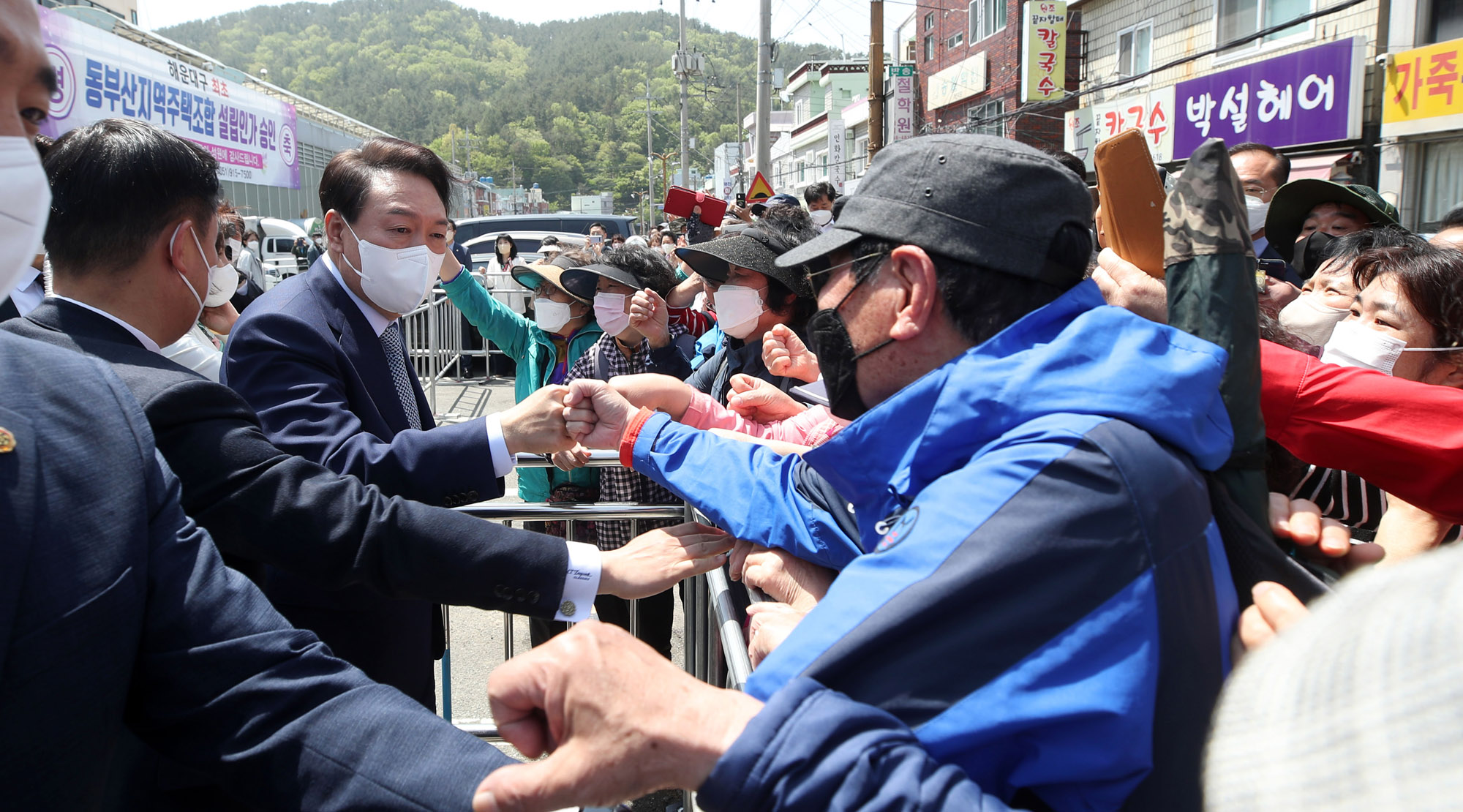 윤석열;윤석열반송큰시장