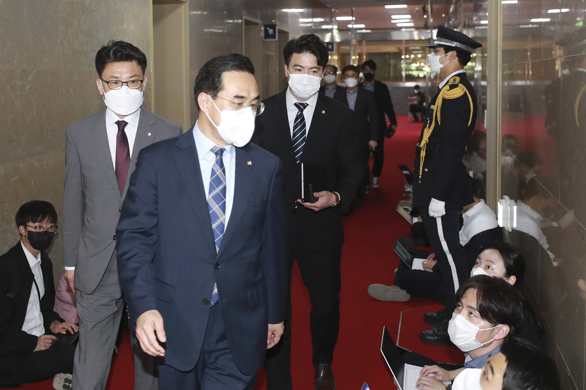 정치;더불어민주당;박홍근;원내대표;국회의장;면담