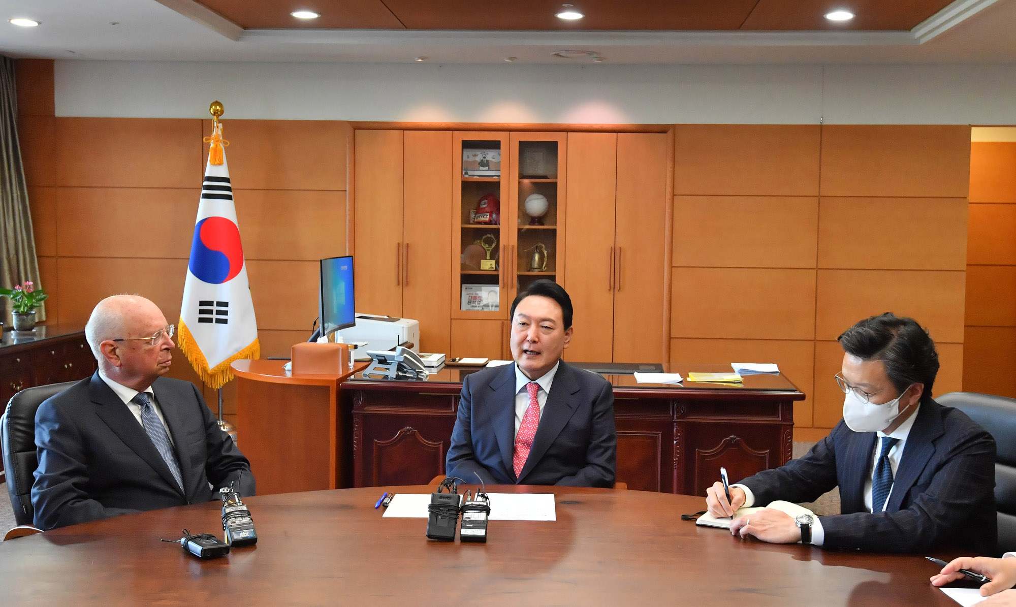 윤석열;윤석열클라우스슈밥;윤석열접견