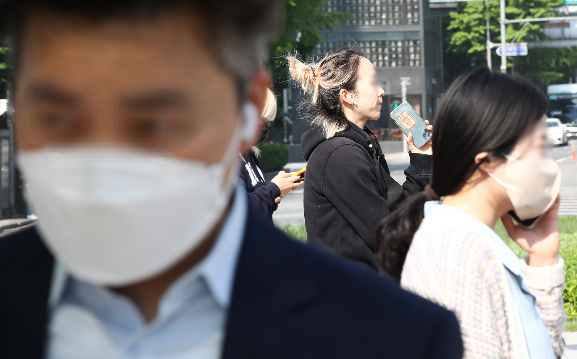 마스크해제;코로나마스크;코로나19;광화문;출근길