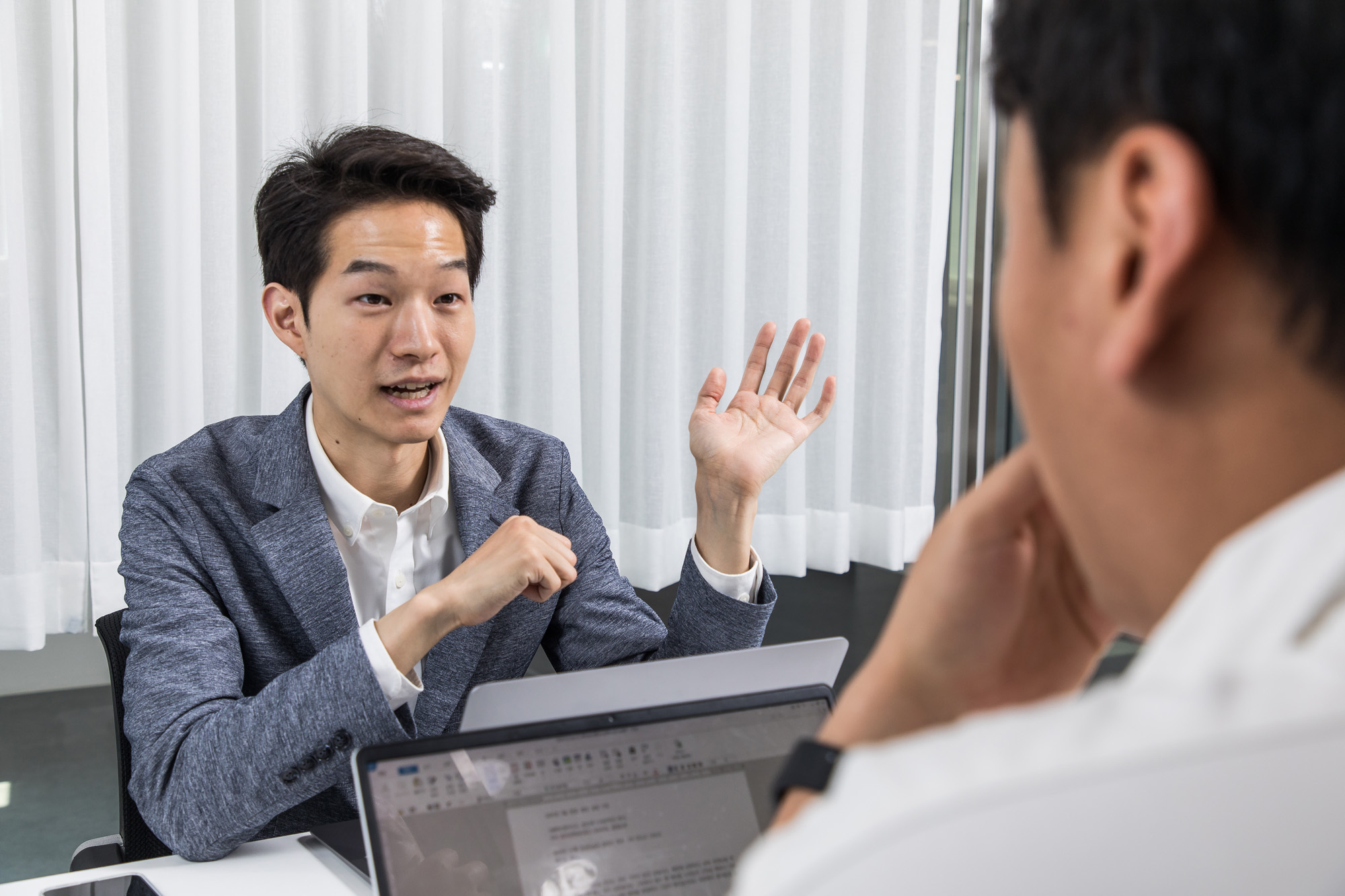 경제;기업;스타트업;스타트업인터뷰;와트;최재원;로봇택배;로봇택배기사;WATT;자율주행물류로봇;택배라스트마일솔루션