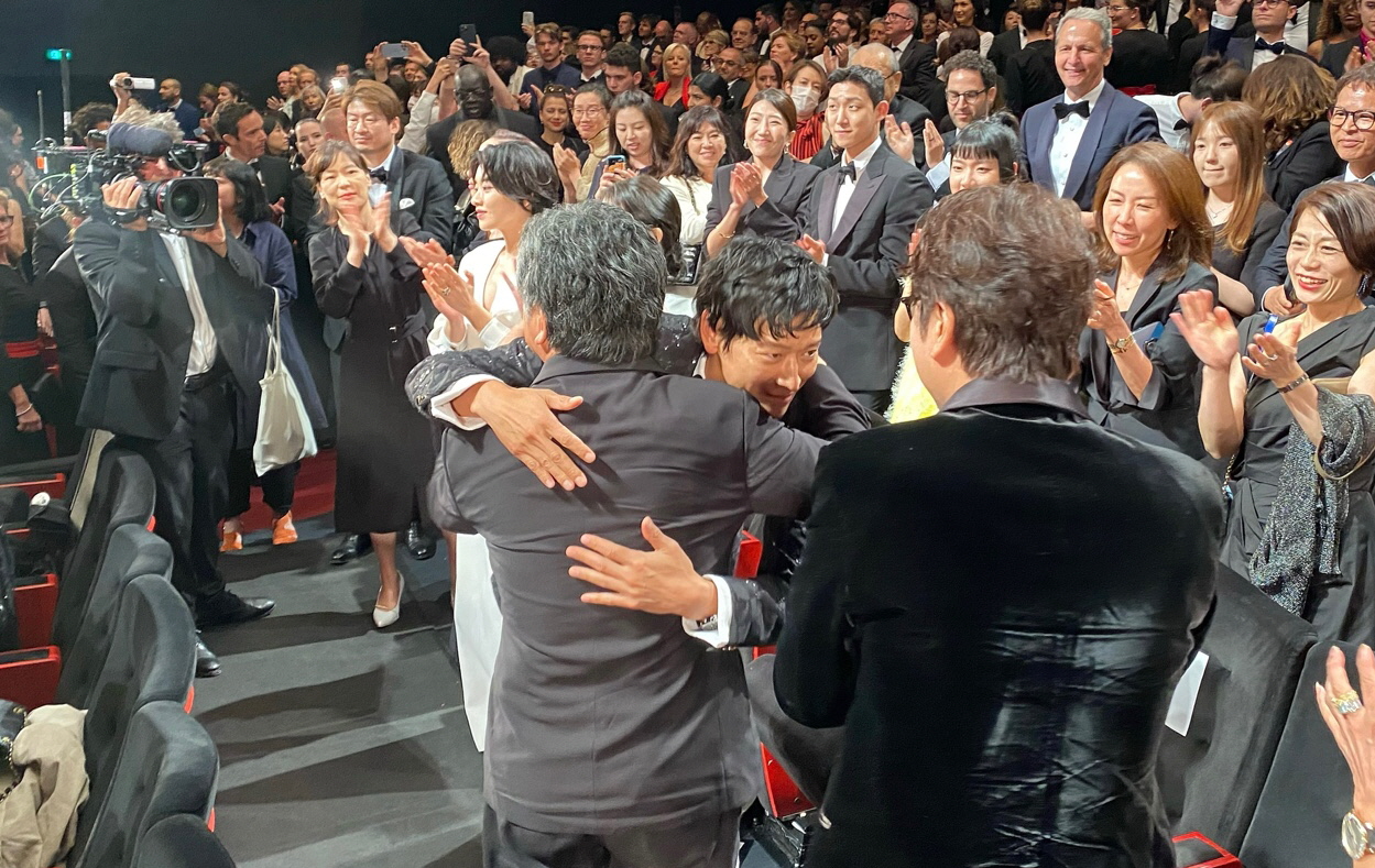 브로커;칸영화제;칸영화제상영;영화;깐느;송강호남우주연상