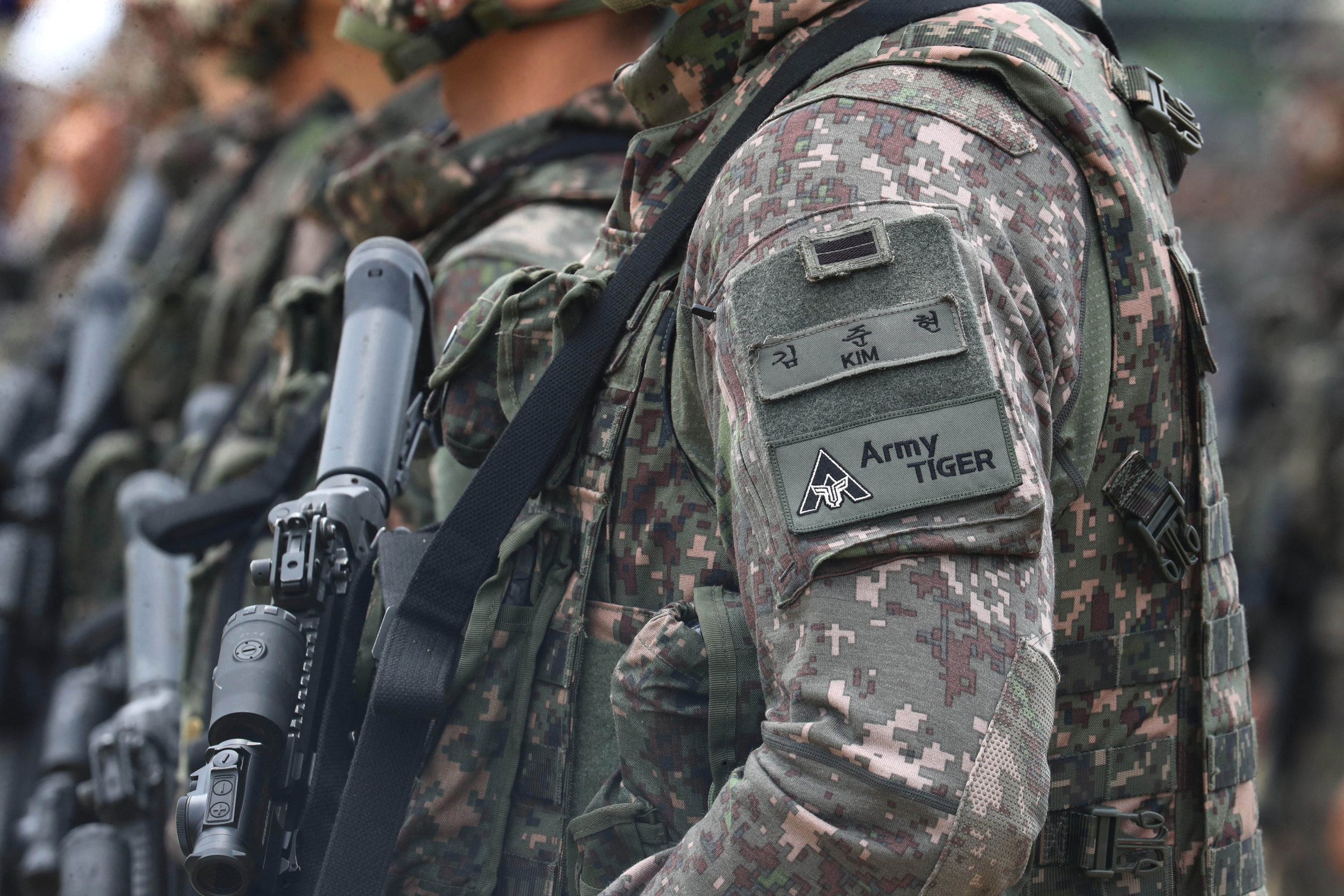 아미타이거 시범부대 출범식