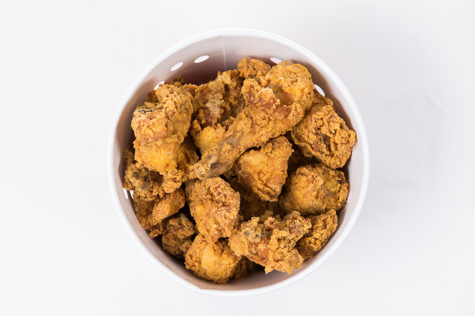 경제;외식업;음식;치킨;치킨값3만원시대;프랜차이즈치킨;대형마트치킨;롯데마트한통치킨;통큰치킨;홈플러스더그린치킨