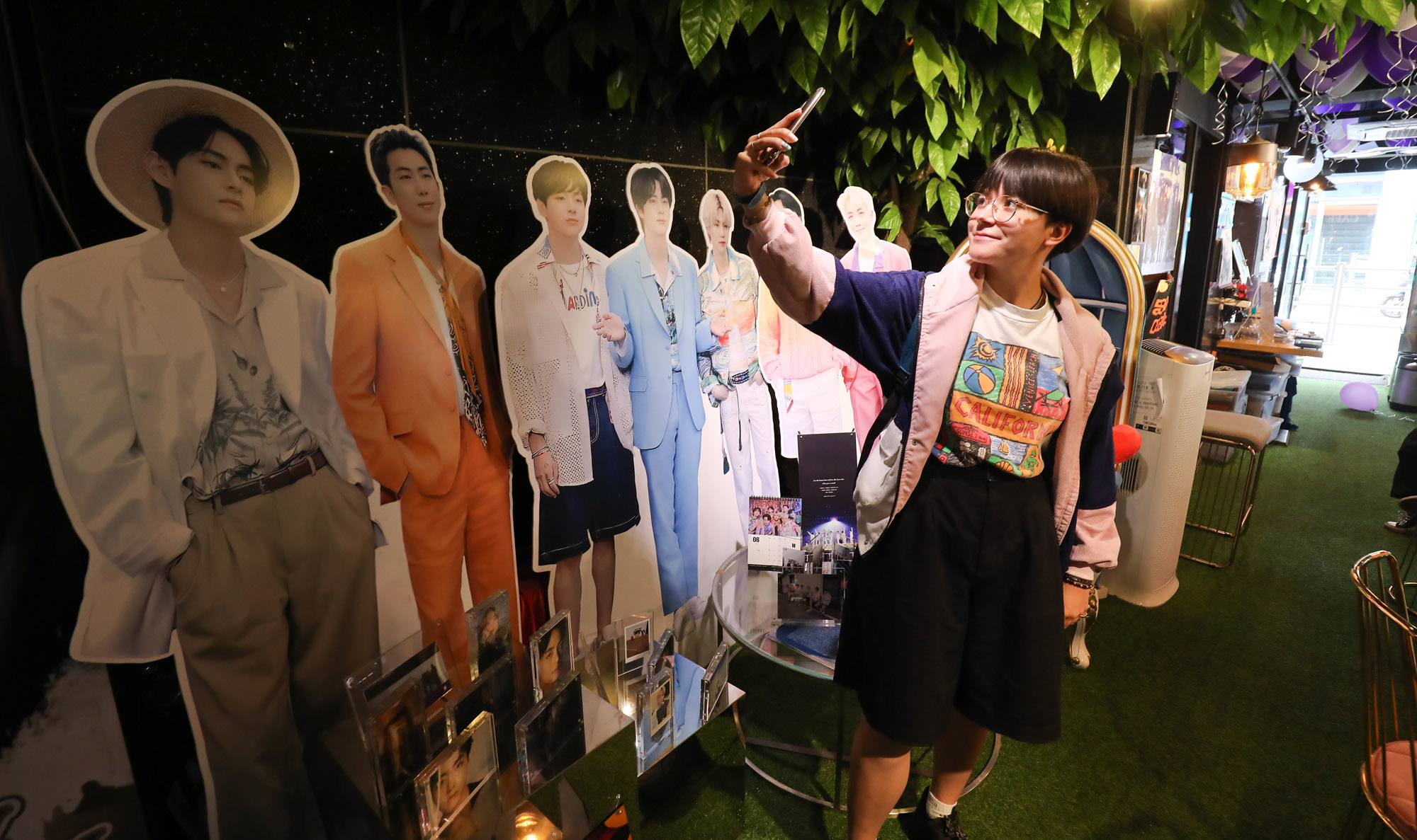 방탄소년단;아미;bts;하이브;외국팬