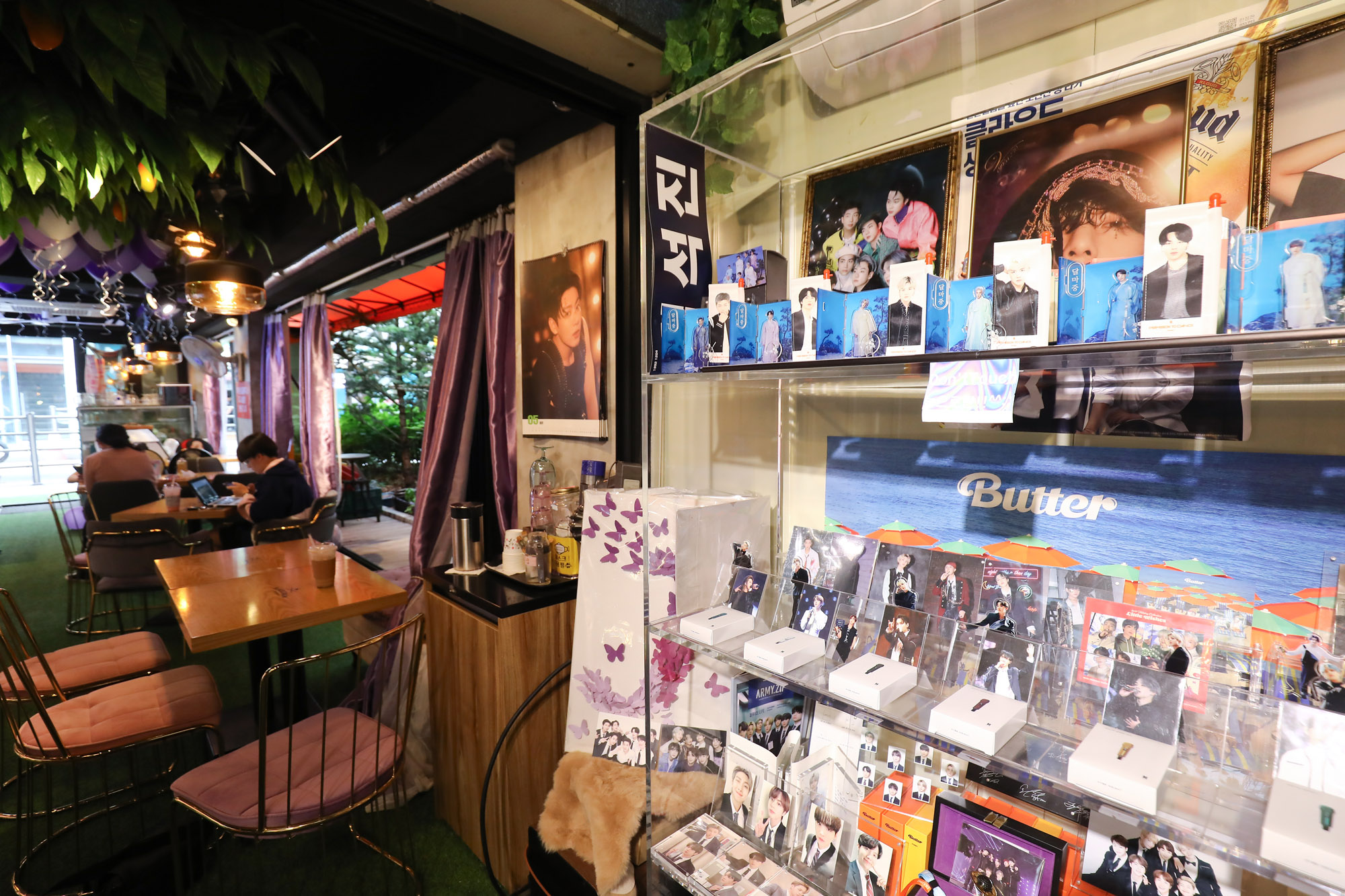 방탄소년단;아미;bts;하이브;외국팬