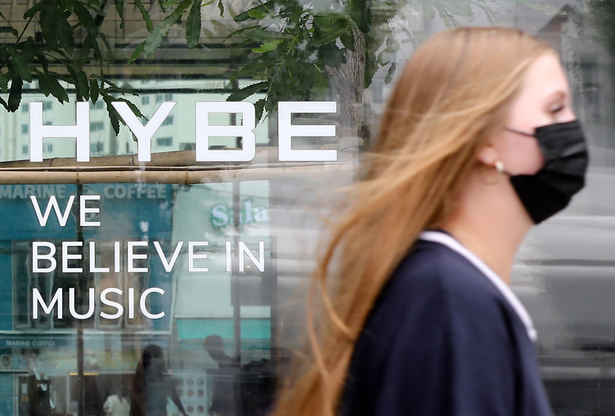 방탄소년단;아미;bts;하이브;외국팬