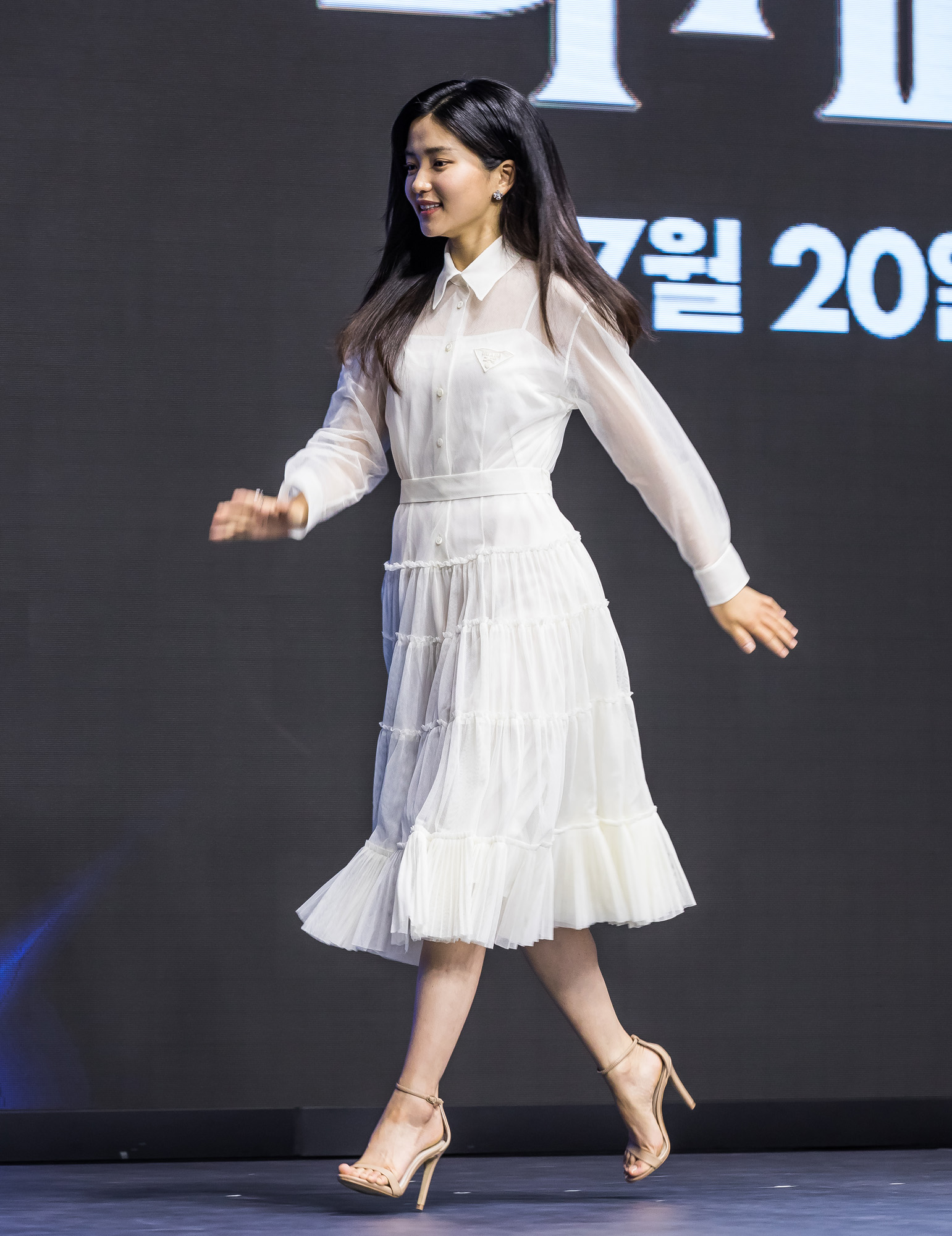 연예;영화;한국영화;외계+인1부;외계+인1부제작보고회;김의성;조우진;염정아;소지섭;김태리;김우빈;류준열;최동훈감독;콘래드서울