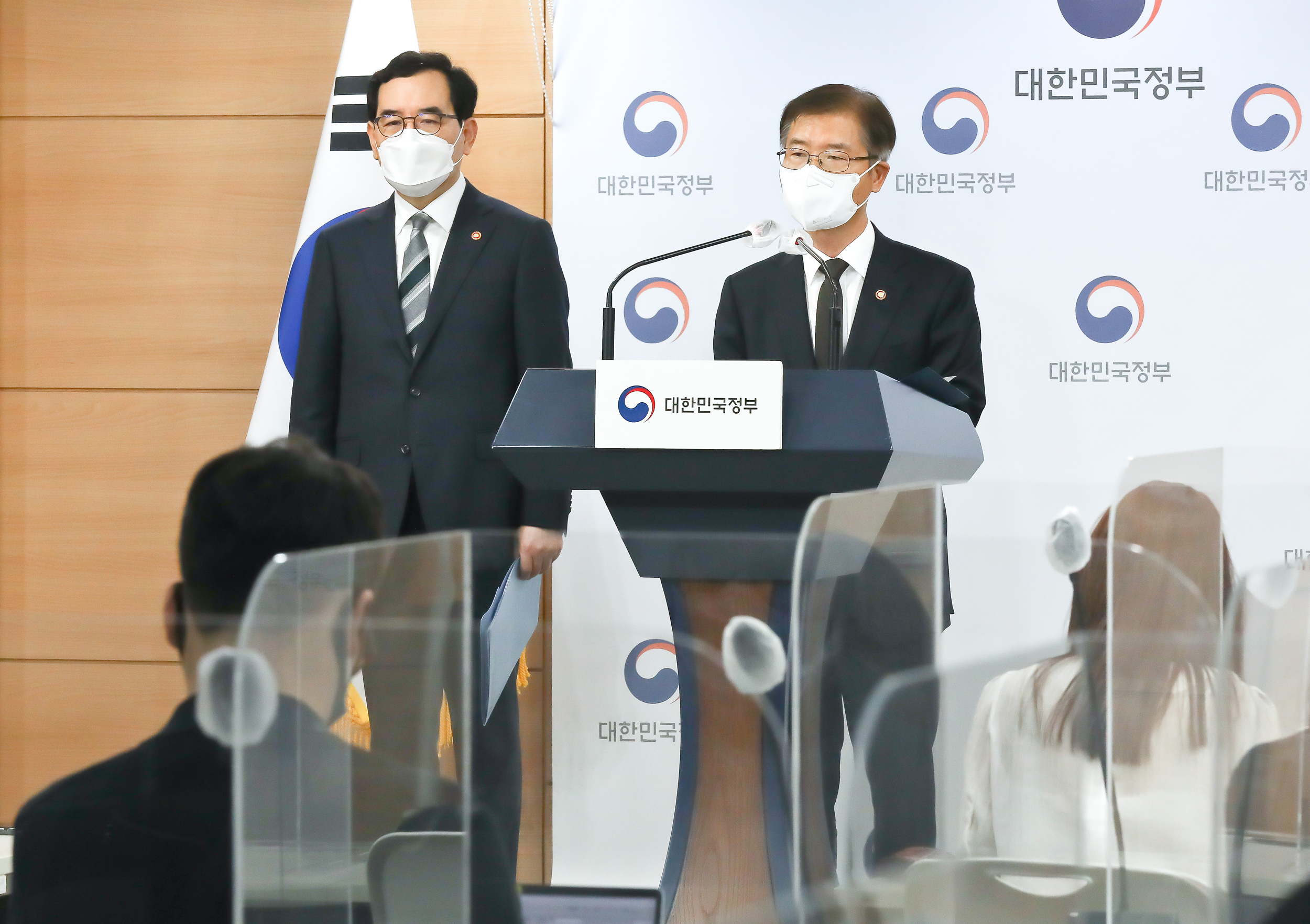 대우조선 이창양 산업통상자원부;이정식 고용노동부 장관