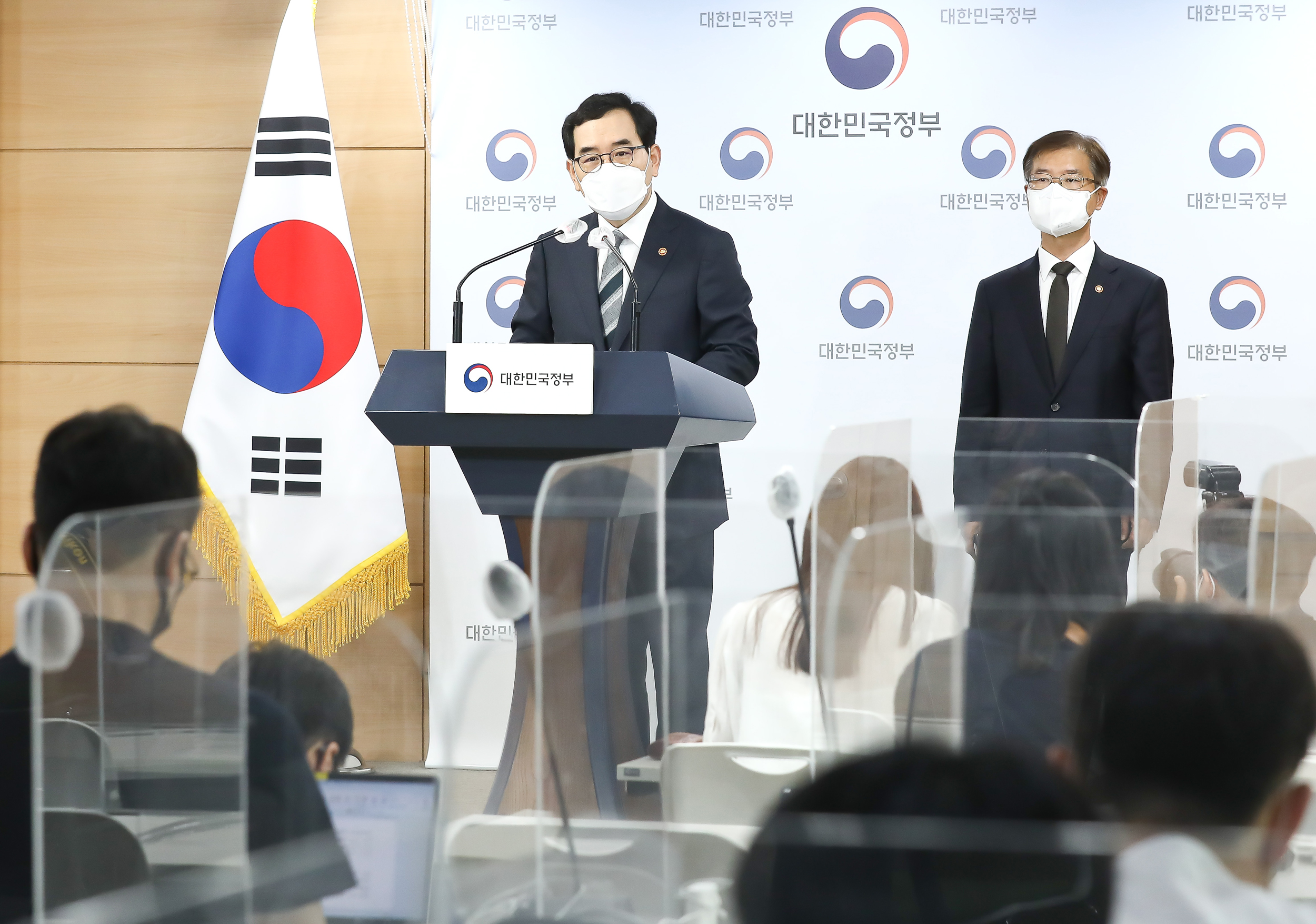 대우조선 이창양 산업통상자원부;이정식 고용노동부 장관