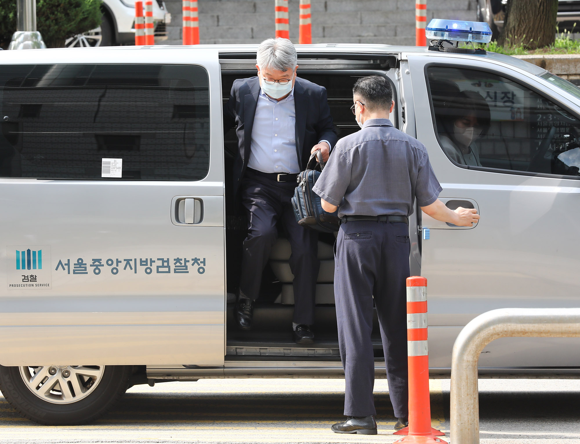 민유성;민유성산업은행장;민유성롯데;민유성신동주;민유성신동빈;민유성영장실질심사;민유성법원