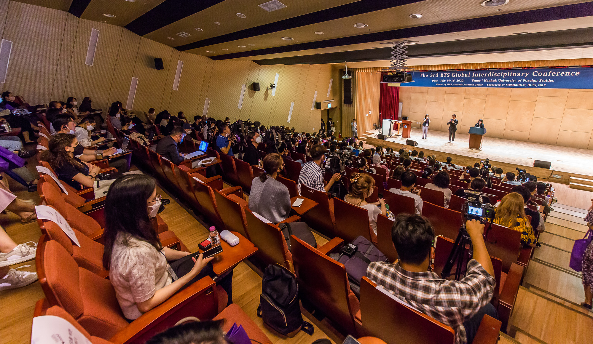 사회;문화;예술;세태;가요;대중가요;방탄소년단;BTS;BTS학술대회;제3회 BTS 국제학술대회;한국외국어대학교;한국외대;BTS팬덤;아미;ISBS;BTS국제연구공동체