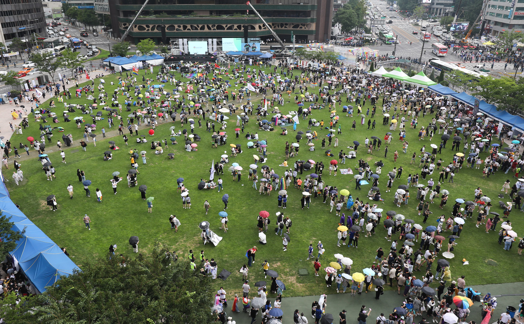 퀴어축제;양성평등;차별금지법;보수기독교;동성애;LGBT