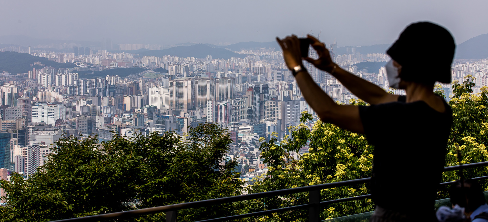 경제;부동산;아파트;서울아파트;서울시내아파트;아파트단지전경;남산;부동산영끌족;영끌족상환부담;집값폭락;아파트값폭락