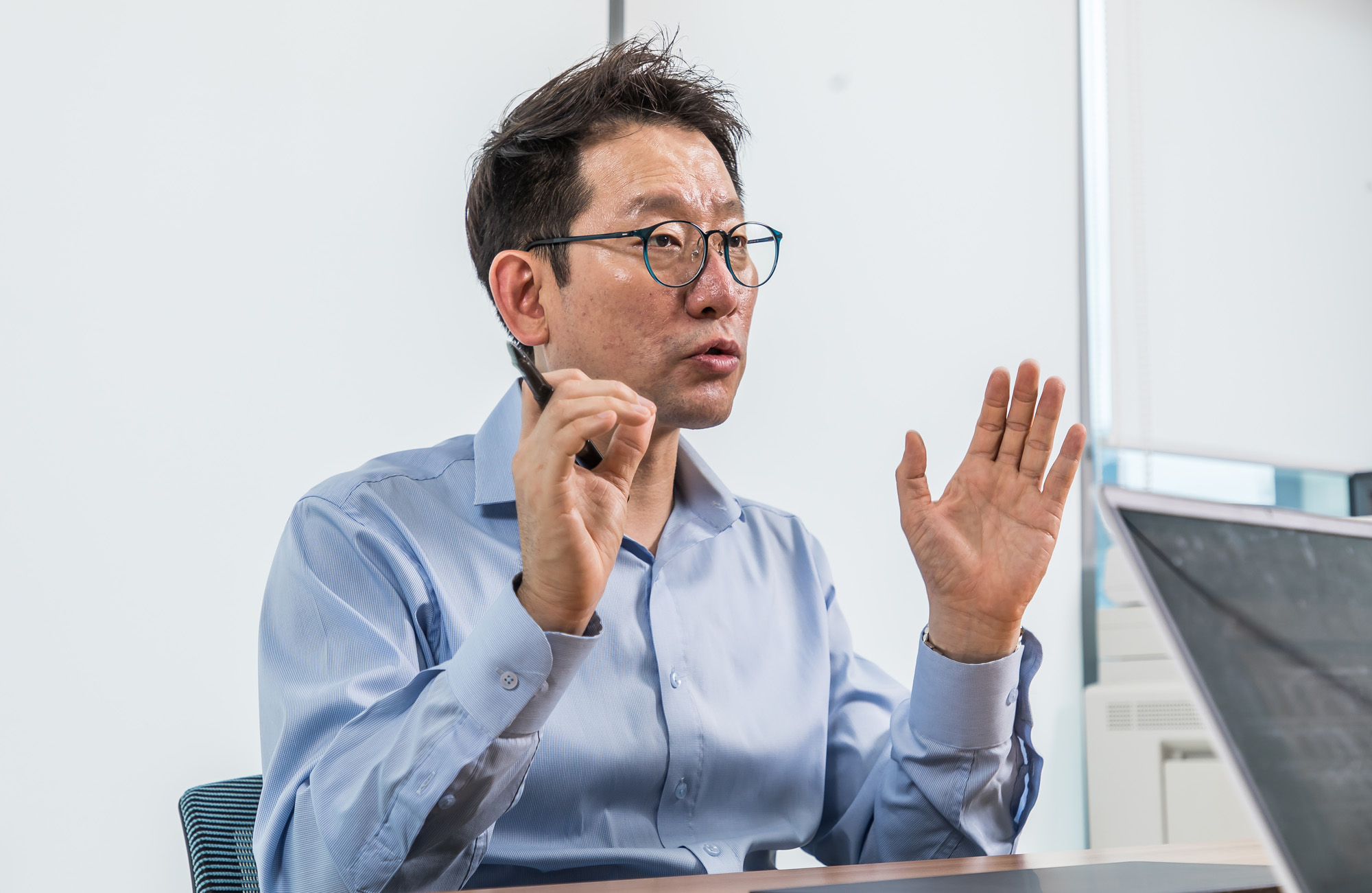 경제;스타트업;기업;중소기업;IT기업;무선충전기술;무선주파수기반무선충전;RF기반원거리무선충전;워프솔루션;이경학