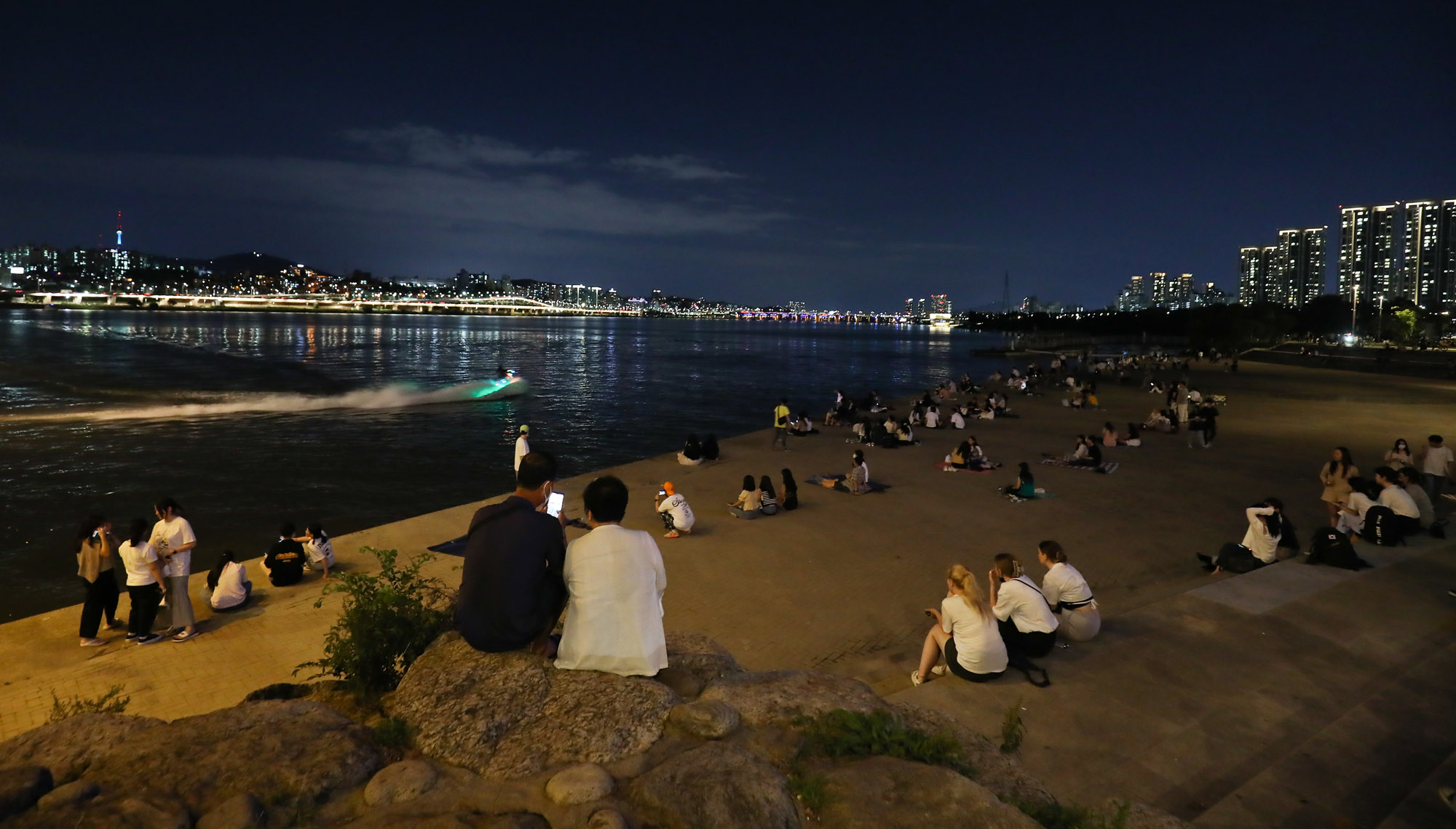 반포한강공원;열대야;여름;무더위;심야힌강공원