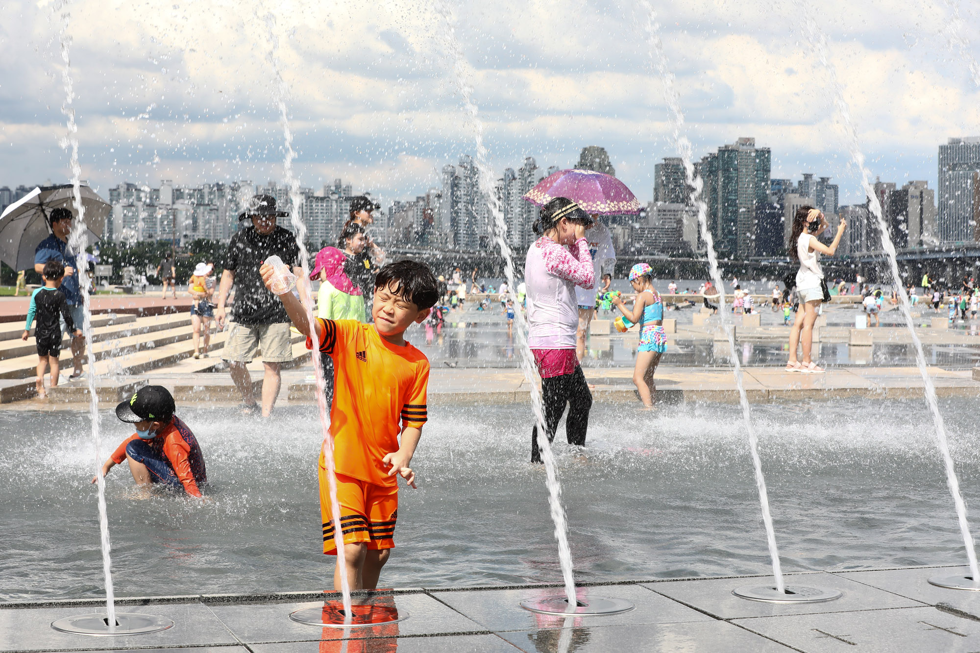 폭염;여의도물빛광장;여의도공원