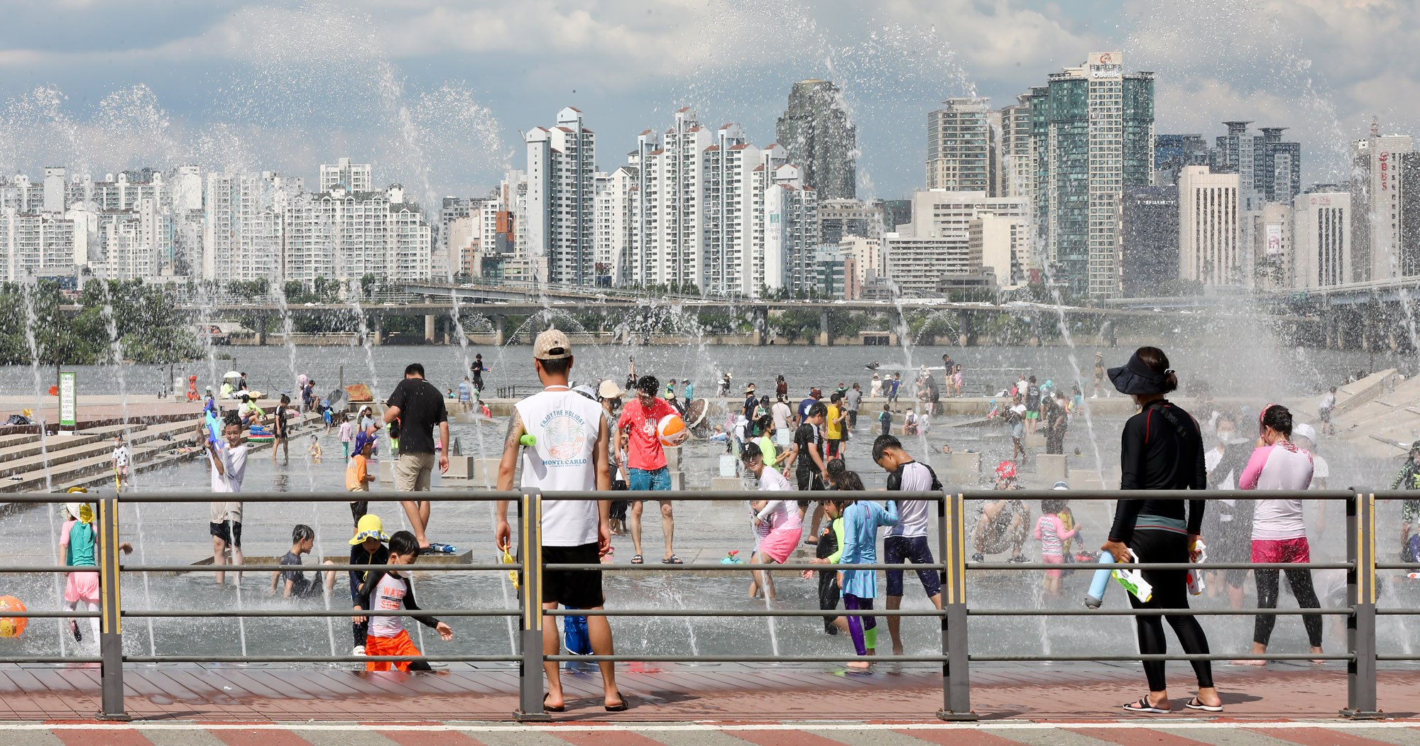 폭염;여의도물빛광장;여의도공원