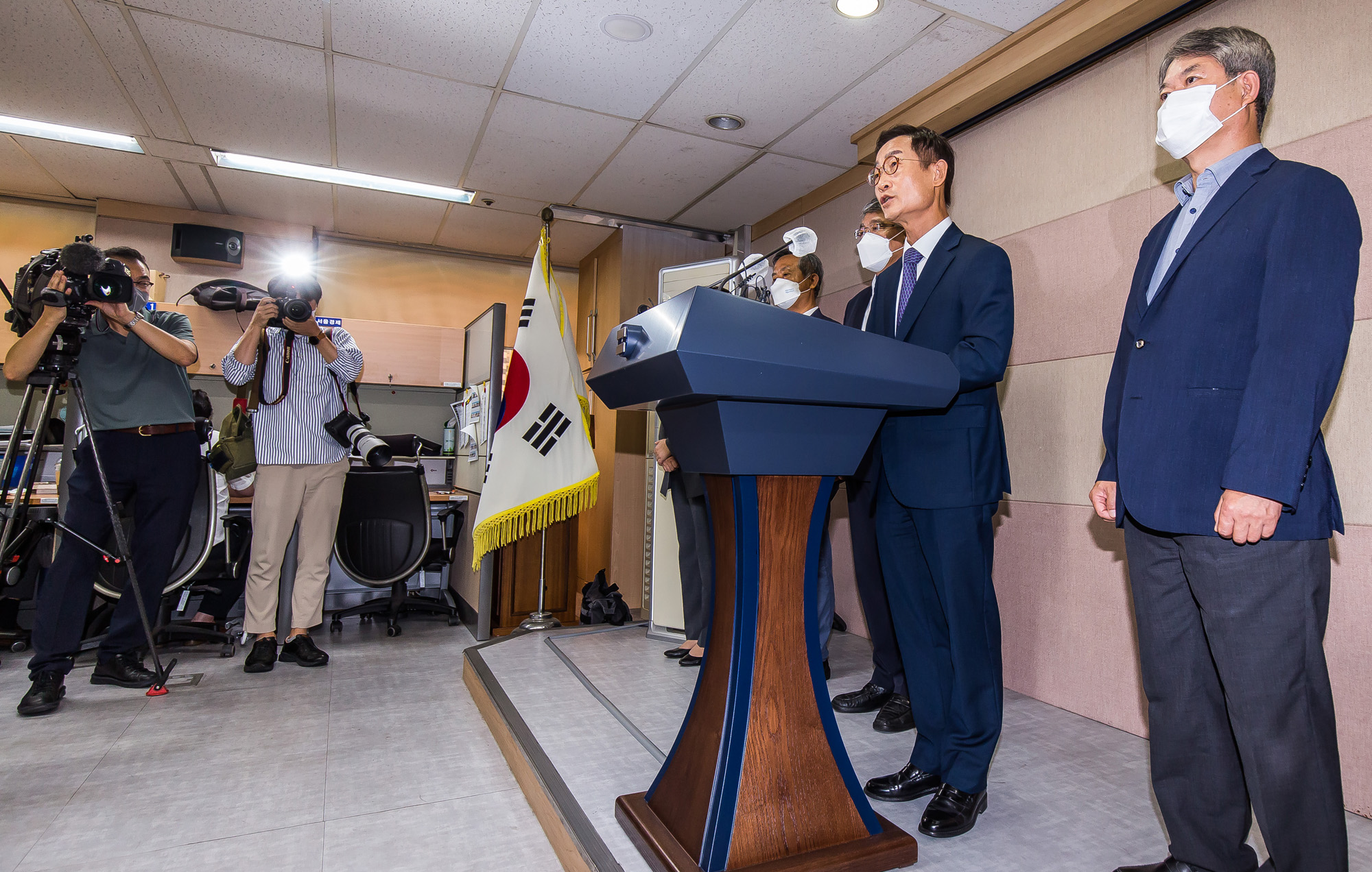 윤석열정부;행정부;경찰;행정안전부;국가경찰위원회;경찰청;경찰국;경찰국강행비판