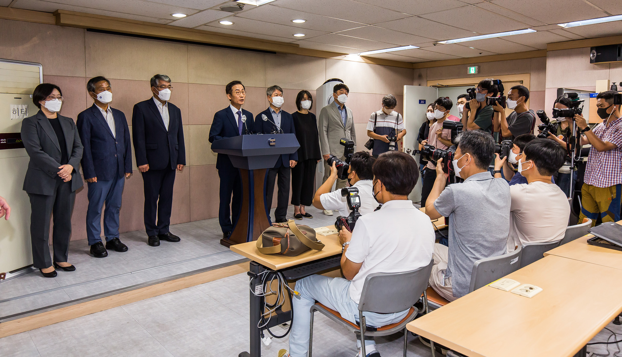 윤석열정부;행정부;경찰;행정안전부;국가경찰위원회;경찰청;경찰국;경찰국강행비판