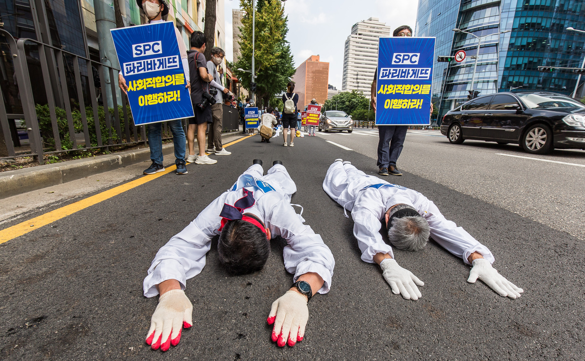 사회;집회;시위;기자회견;SPC;파리바게트;파리바게트사태;오체투지;파리바게트사회적합의이행촉구