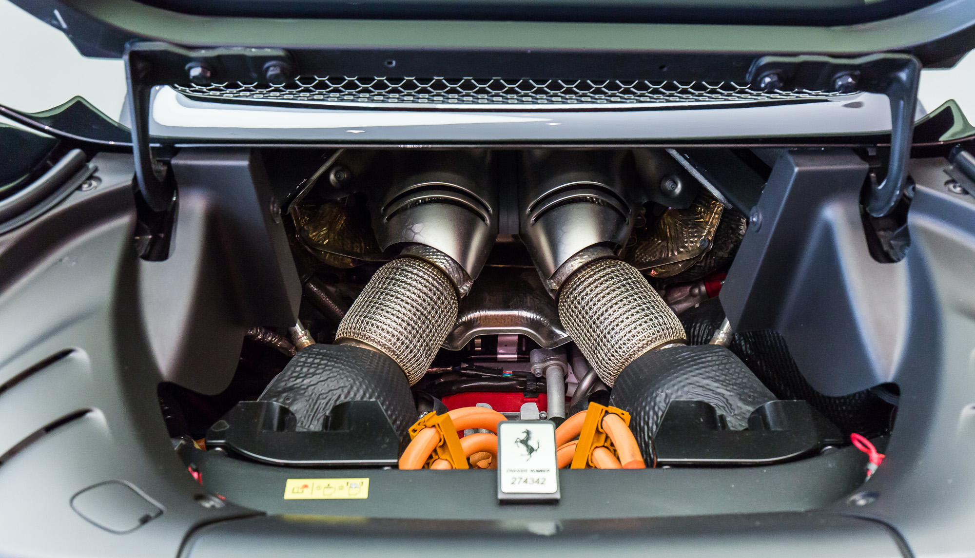 경제;자동차;신차;외제차;슈퍼카;스포츠카;페라리;PHEV;플러그인하이브리드;페라리296GTS