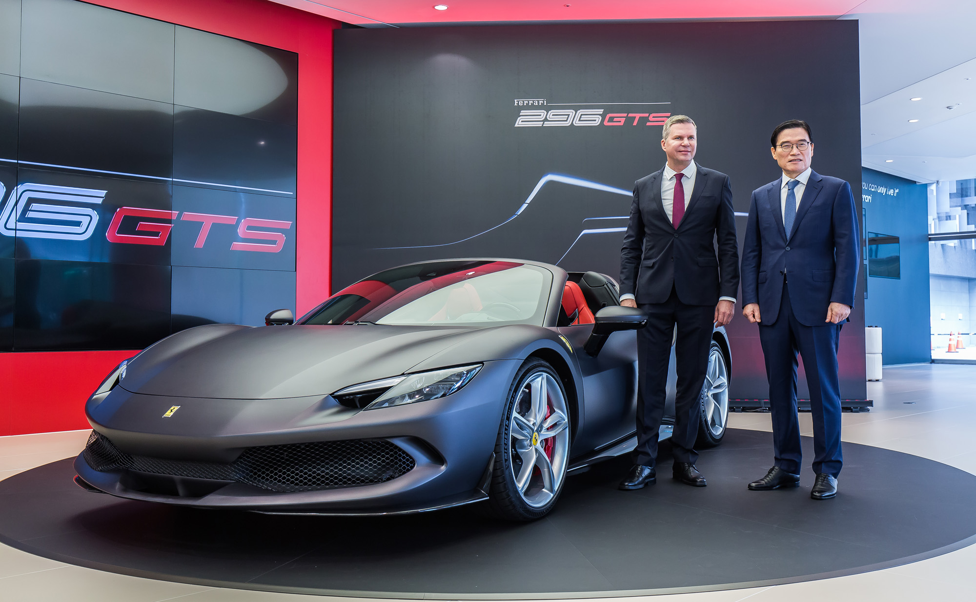 경제;자동차;신차;외제차;슈퍼카;스포츠카;페라리;PHEV;플러그인하이브리드;페라리296GTS