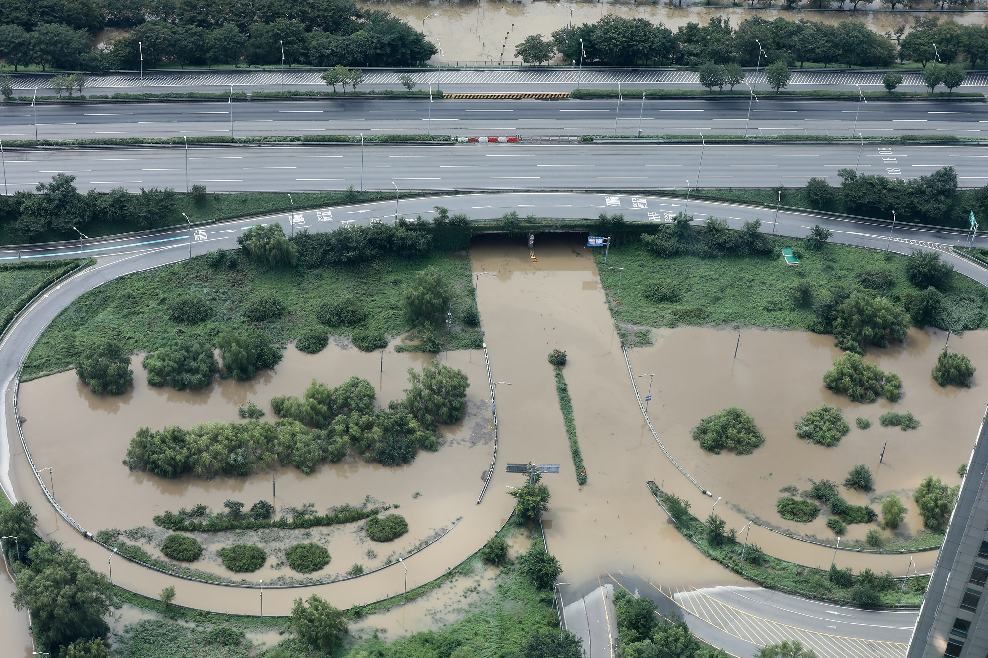 폭우;폭우서울;63빌딩전경;장마;홍수