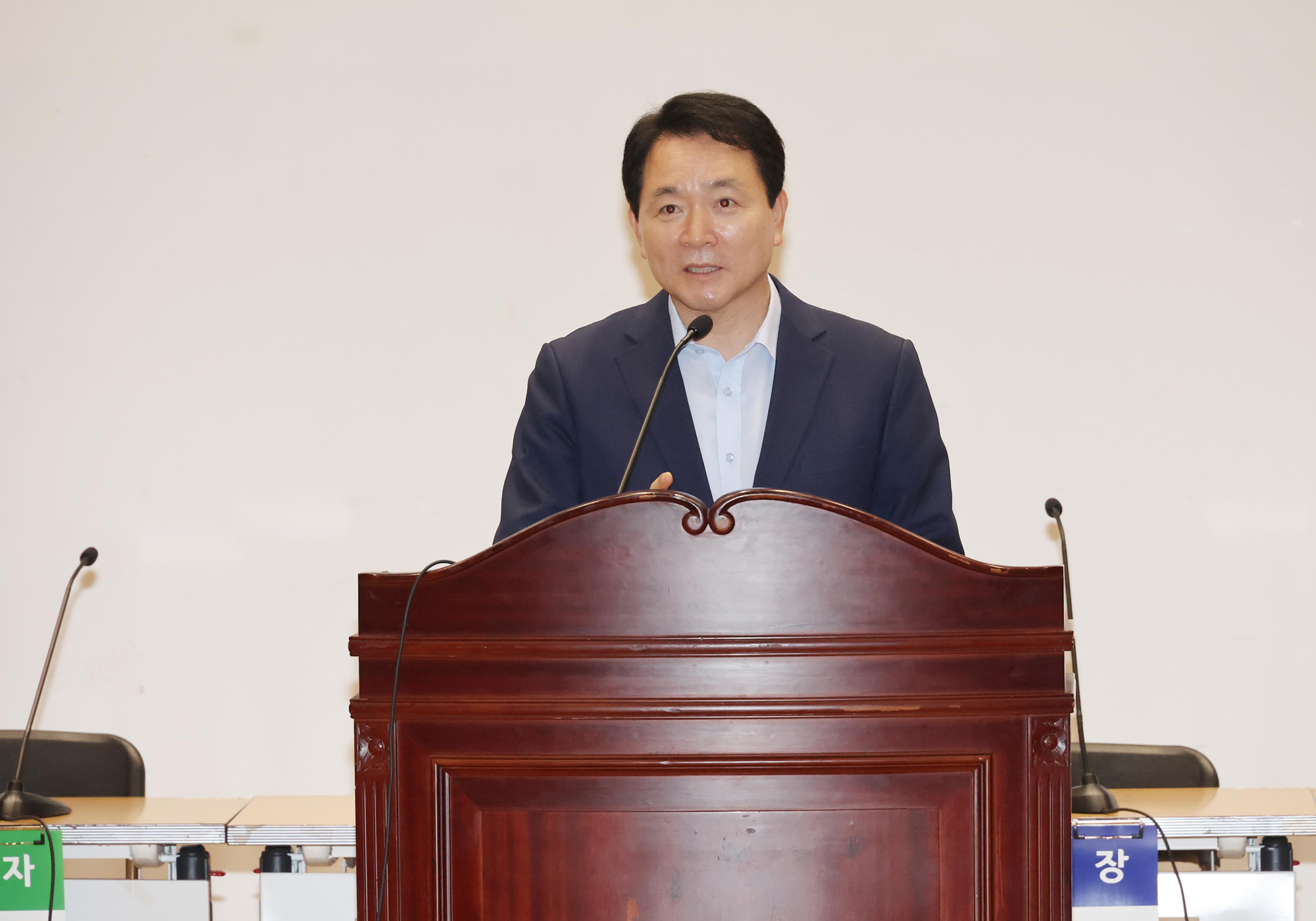 정치;국민의힘;성일종;정책위의장;국정과제;유보;통합;토론회