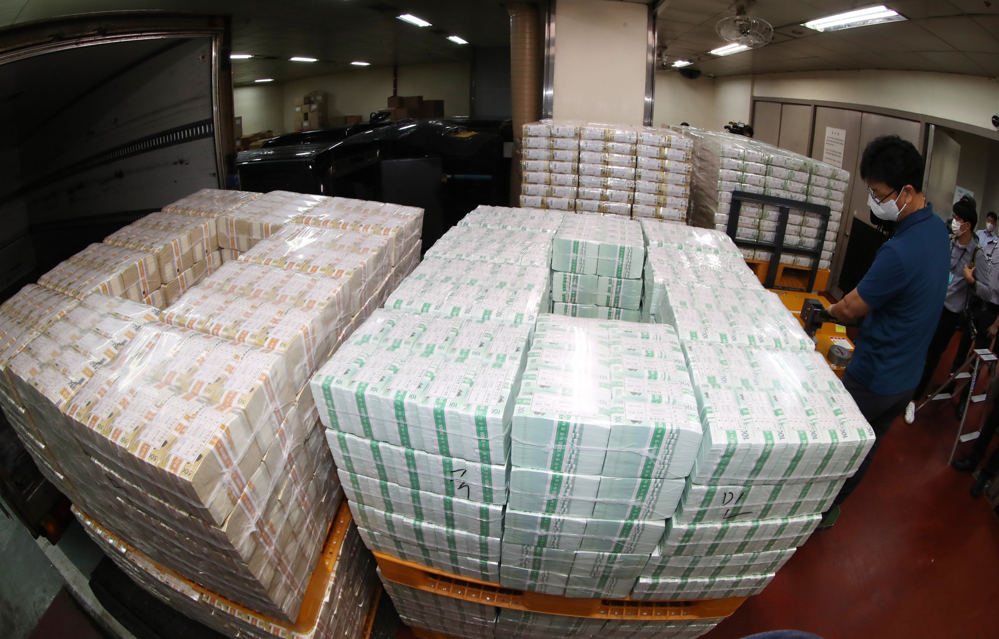 경제;한국은행;추석자금;방출;현금