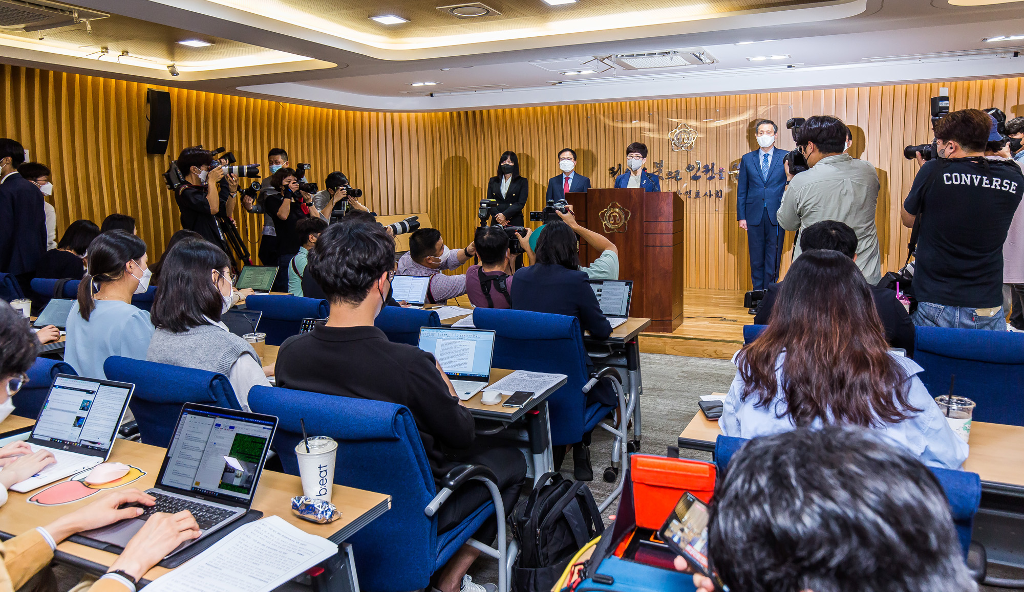 사회;사건사고;군관련사고;특검;특별검사;안미영특검;공군성폭력사건;이예람중사사망사건;서울지방변호사회관