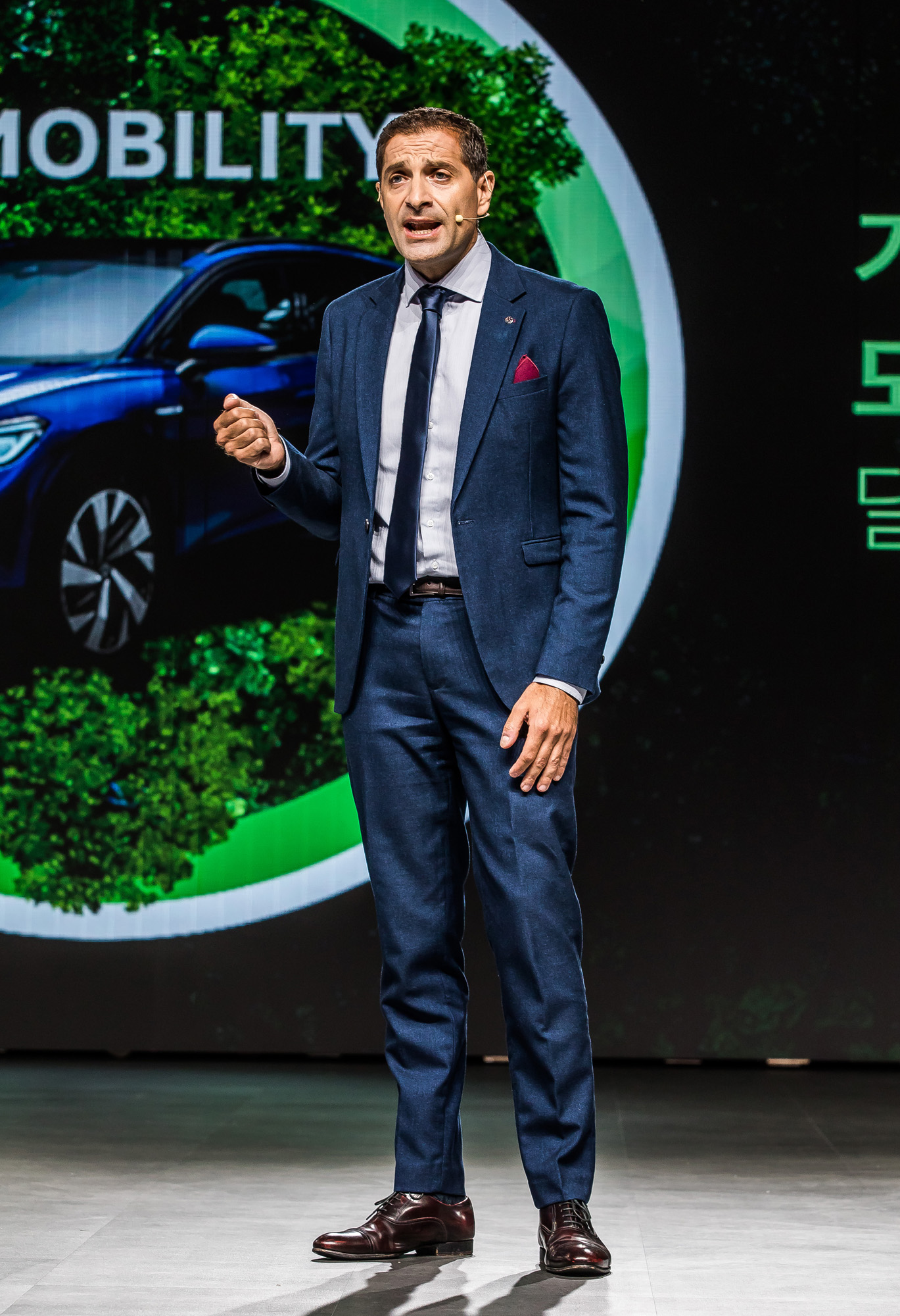 경제;산업;자동차;전기자동차;전기차;독일차;폭스바겐;전기SUV;폭스바겐ID4;사샤아스키지안;폭스바겐코리아