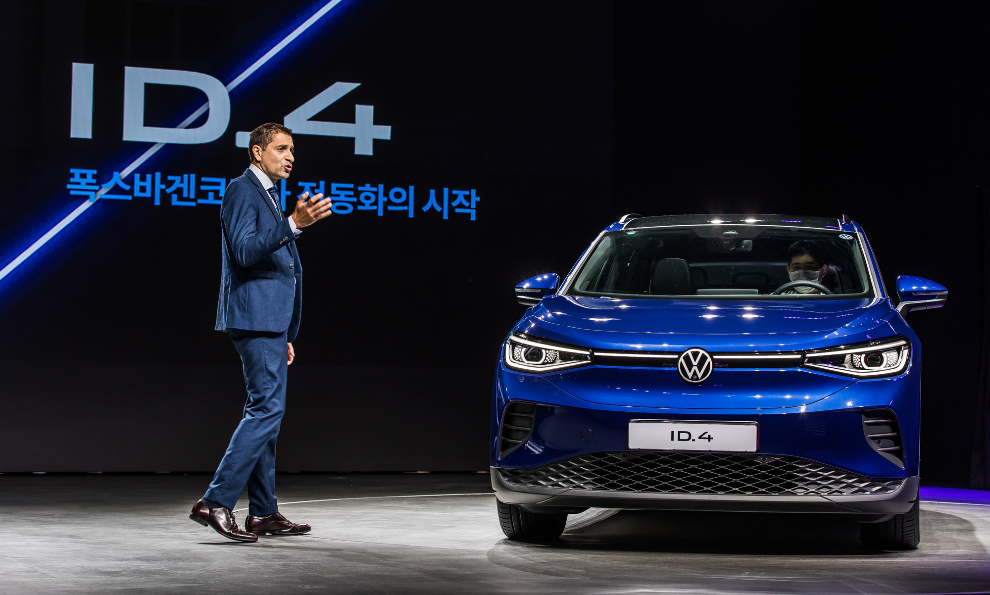 경제;산업;자동차;전기자동차;전기차;독일차;폭스바겐;전기SUV;폭스바겐ID4;사샤아스키지안;폭스바겐코리아
