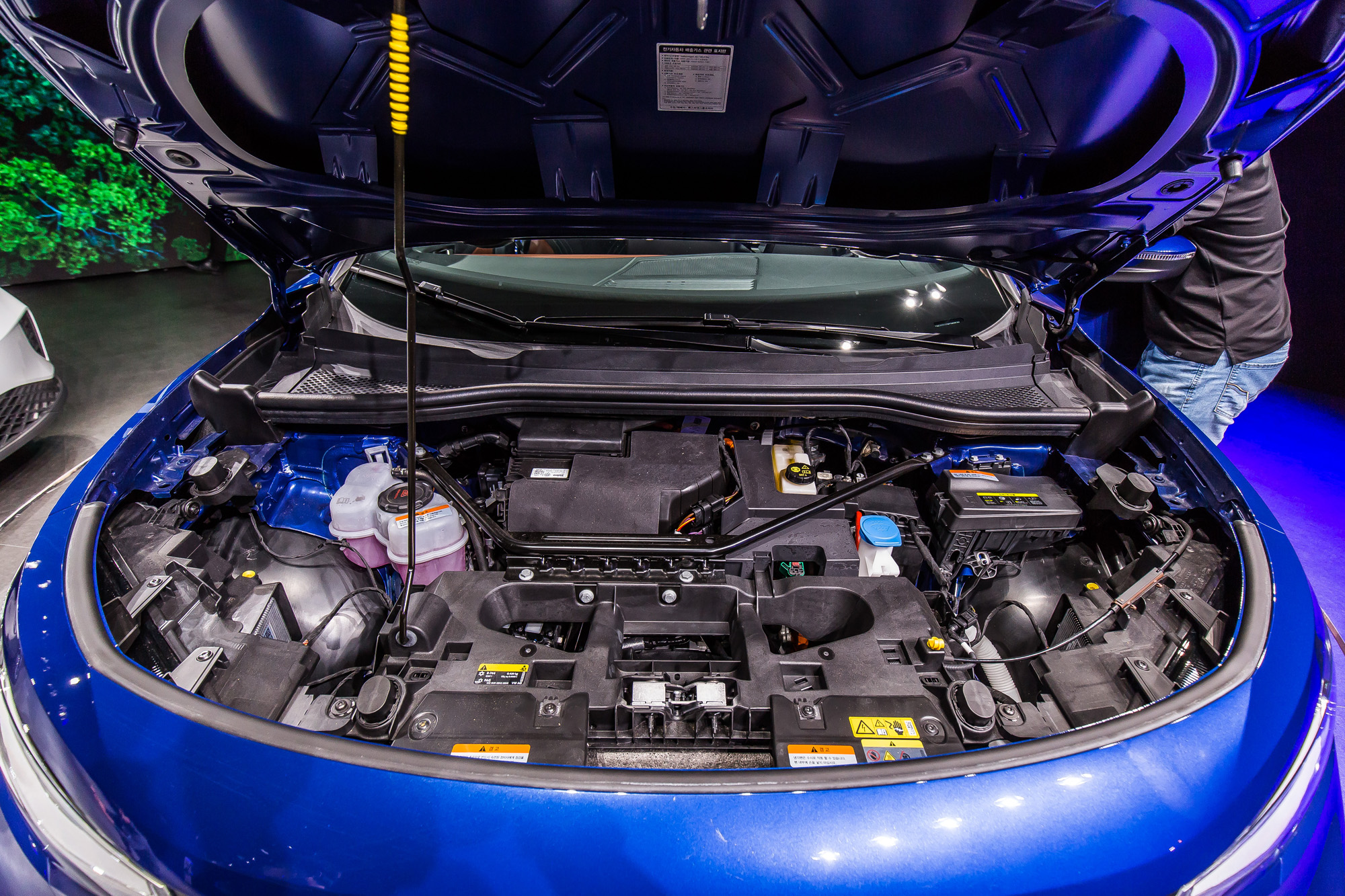 경제;산업;자동차;전기자동차;전기차;독일차;폭스바겐;전기SUV;폭스바겐ID4;사샤아스키지안;폭스바겐코리아