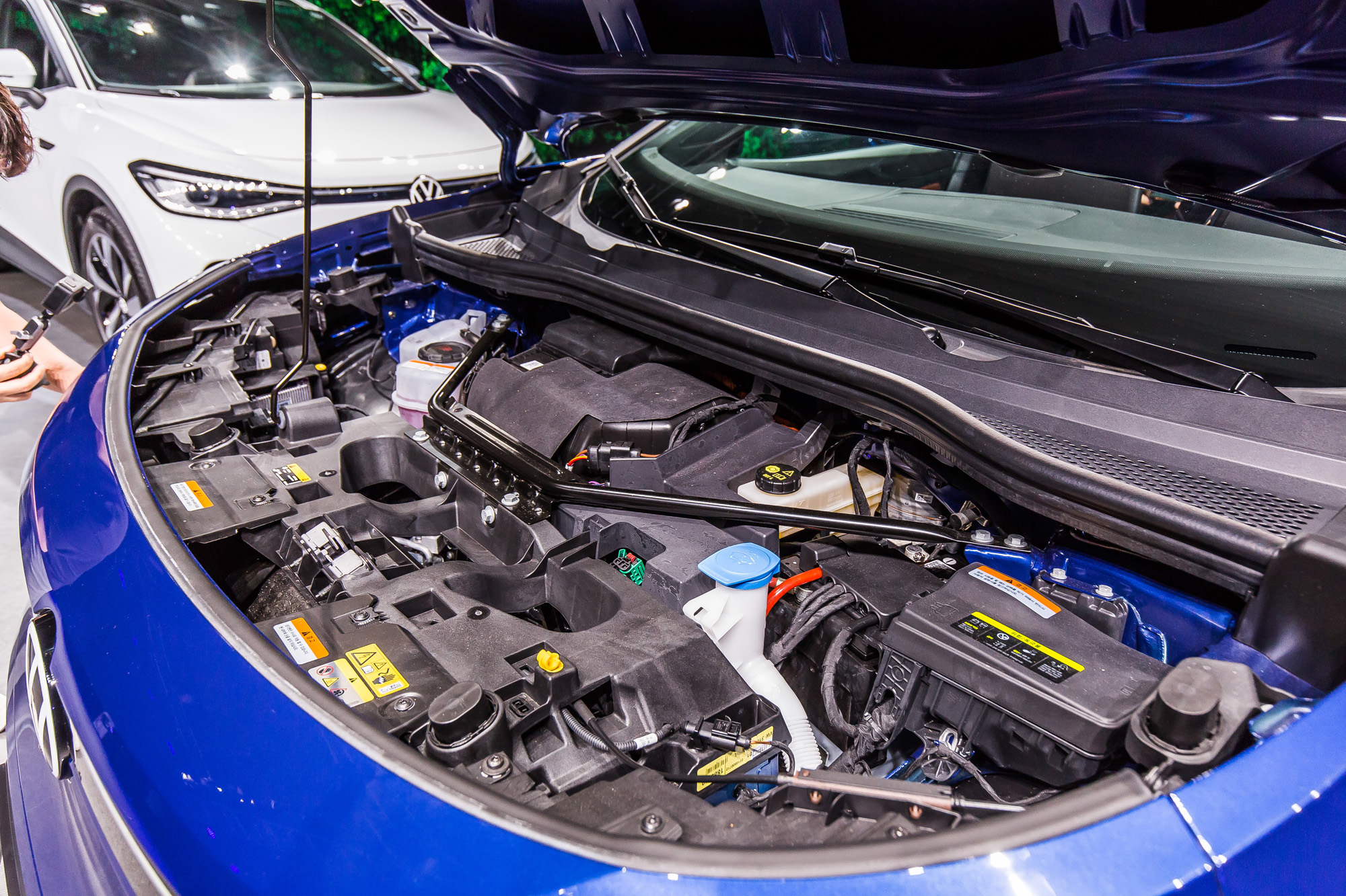 경제;산업;자동차;전기자동차;전기차;독일차;폭스바겐;전기SUV;폭스바겐ID4;사샤아스키지안;폭스바겐코리아