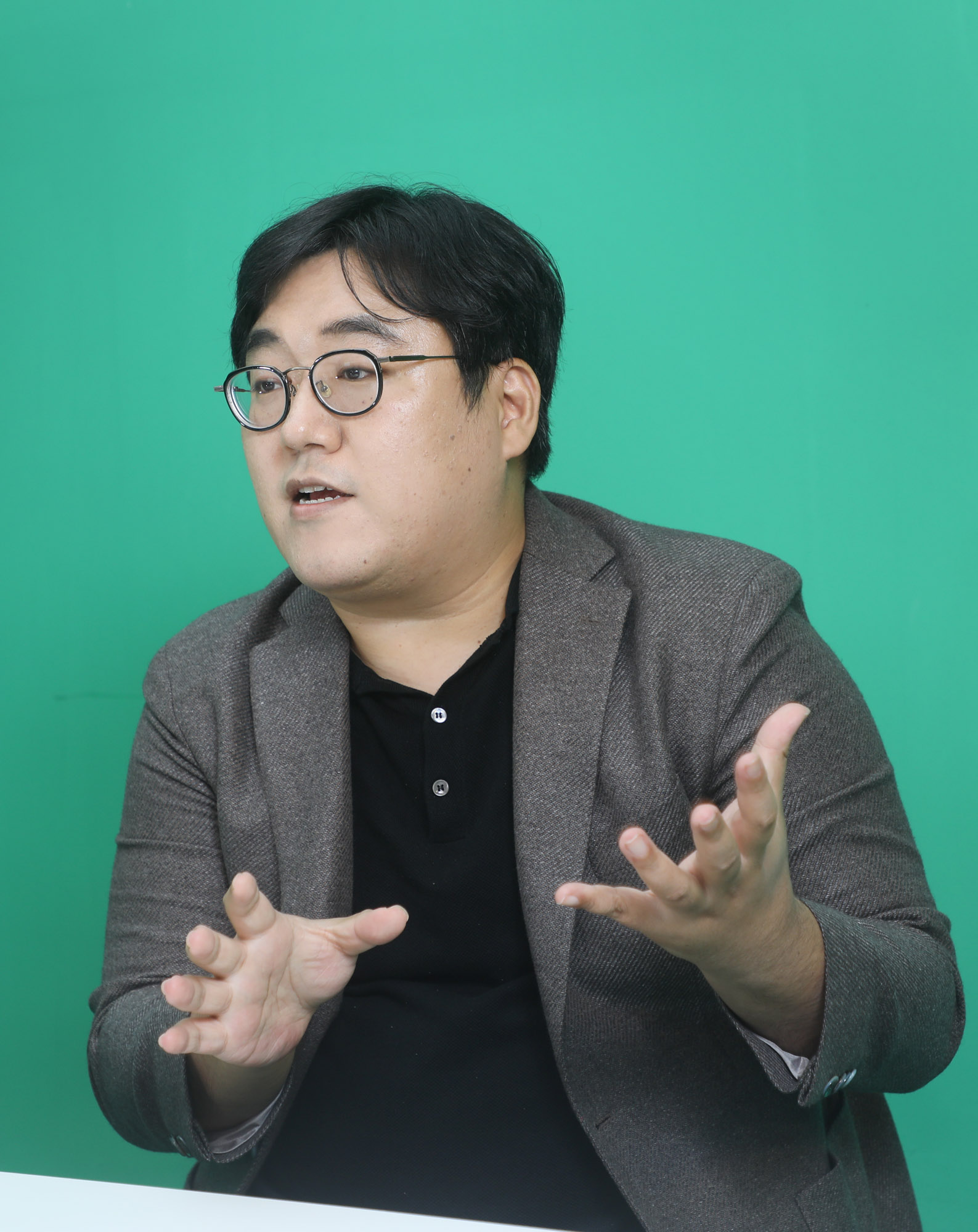 유튜버;영화유튜버;영화평론가;라이너;유튜버라이너