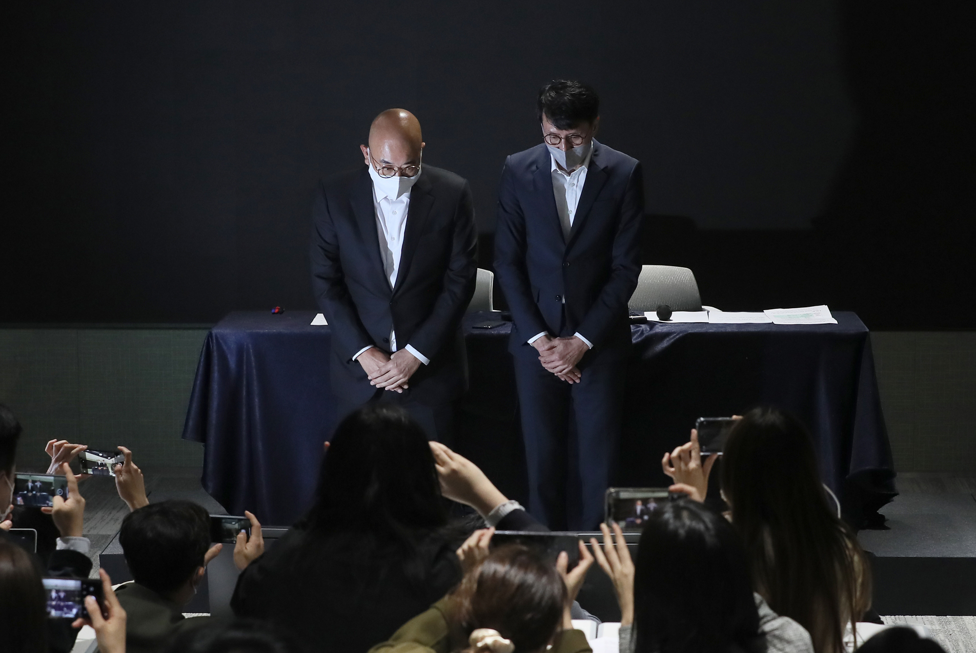 경제;기업;카카오;대표;사과기자회견;판교;아지트