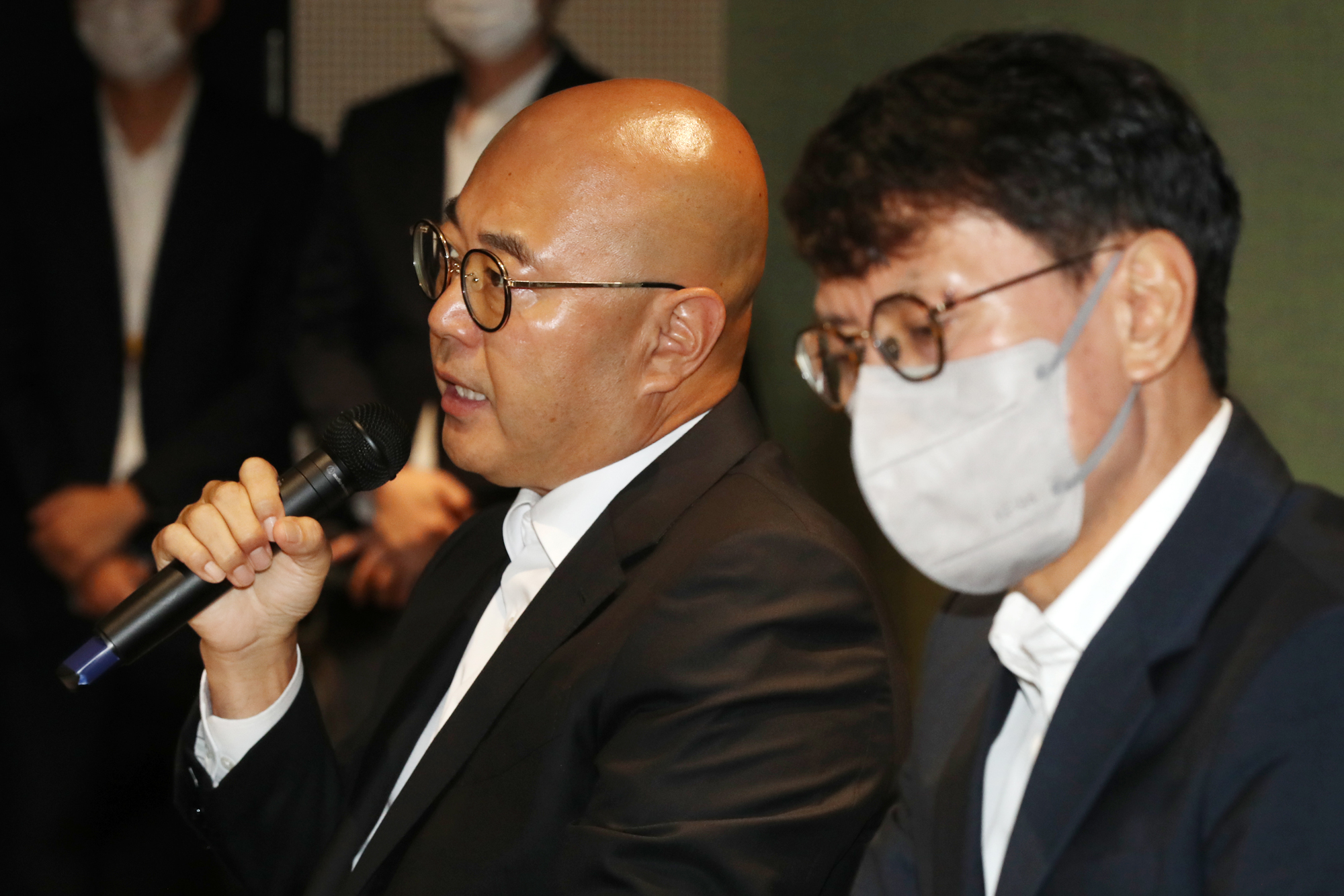 경제;기업;카카오;대표;사과기자회견;판교;아지트