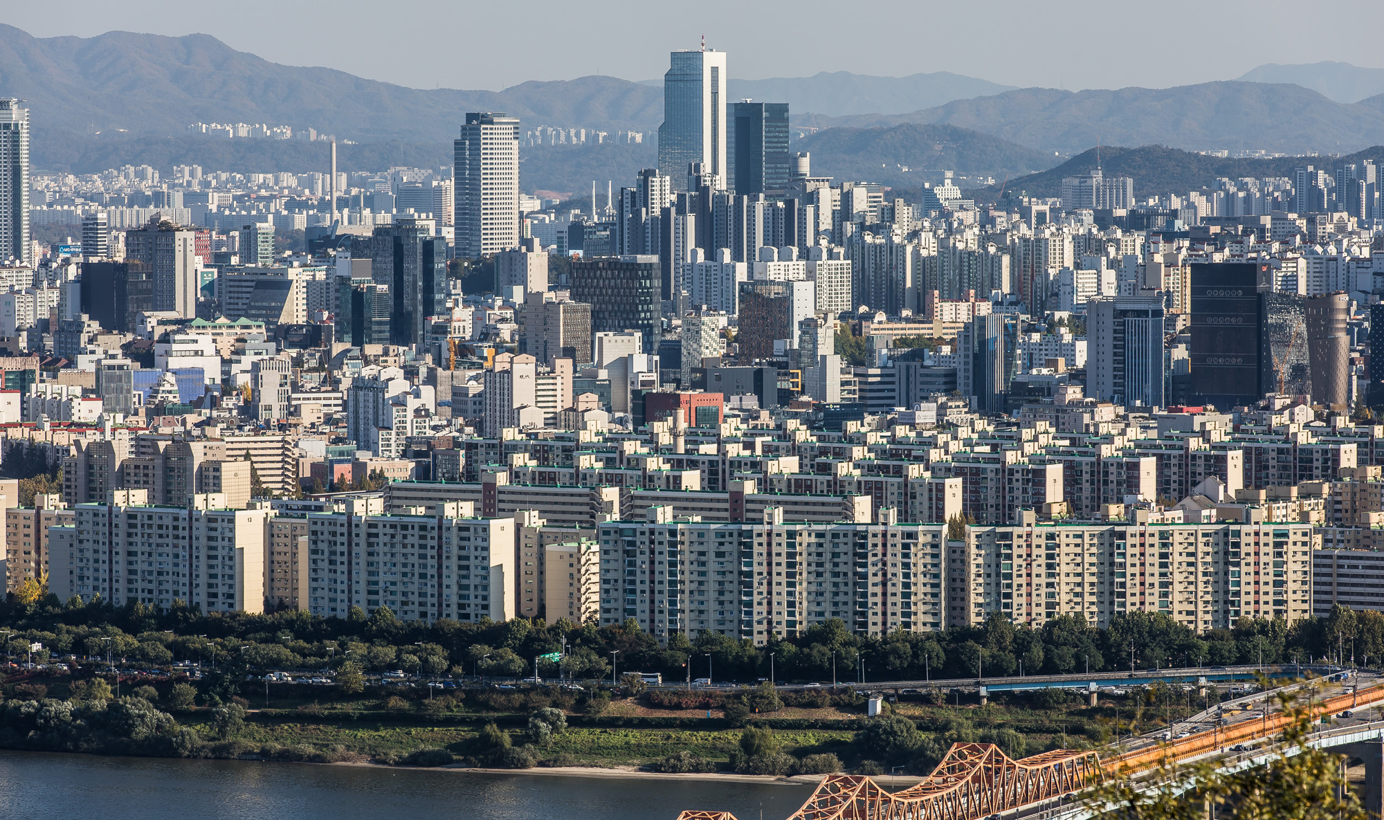 경제;부동산;아파트;서울아파트;강남아파트단지;깡통전세;집값하락;실거래전세가율;부동산폭락